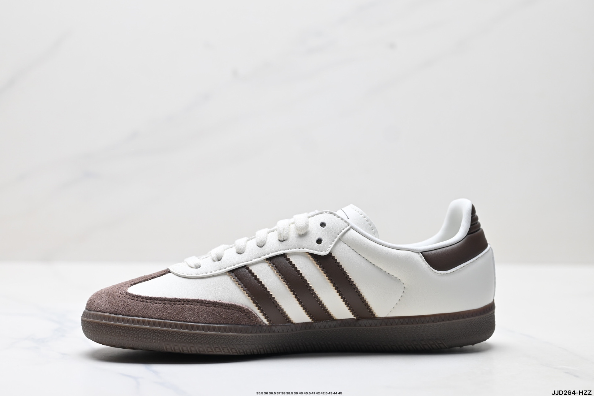 💰150
公司级✅Adidas Originals Samba 桑巴舞系列阿迪达斯 三叶草 绅士德训足球风百搭低帮休闲运动板鞋
货号:JI1991
尺码:35.5 36 36.5 37 38 38.5 39 40 40.5 41 42 42.5 43 44 45
ID:JJD264-HZZ