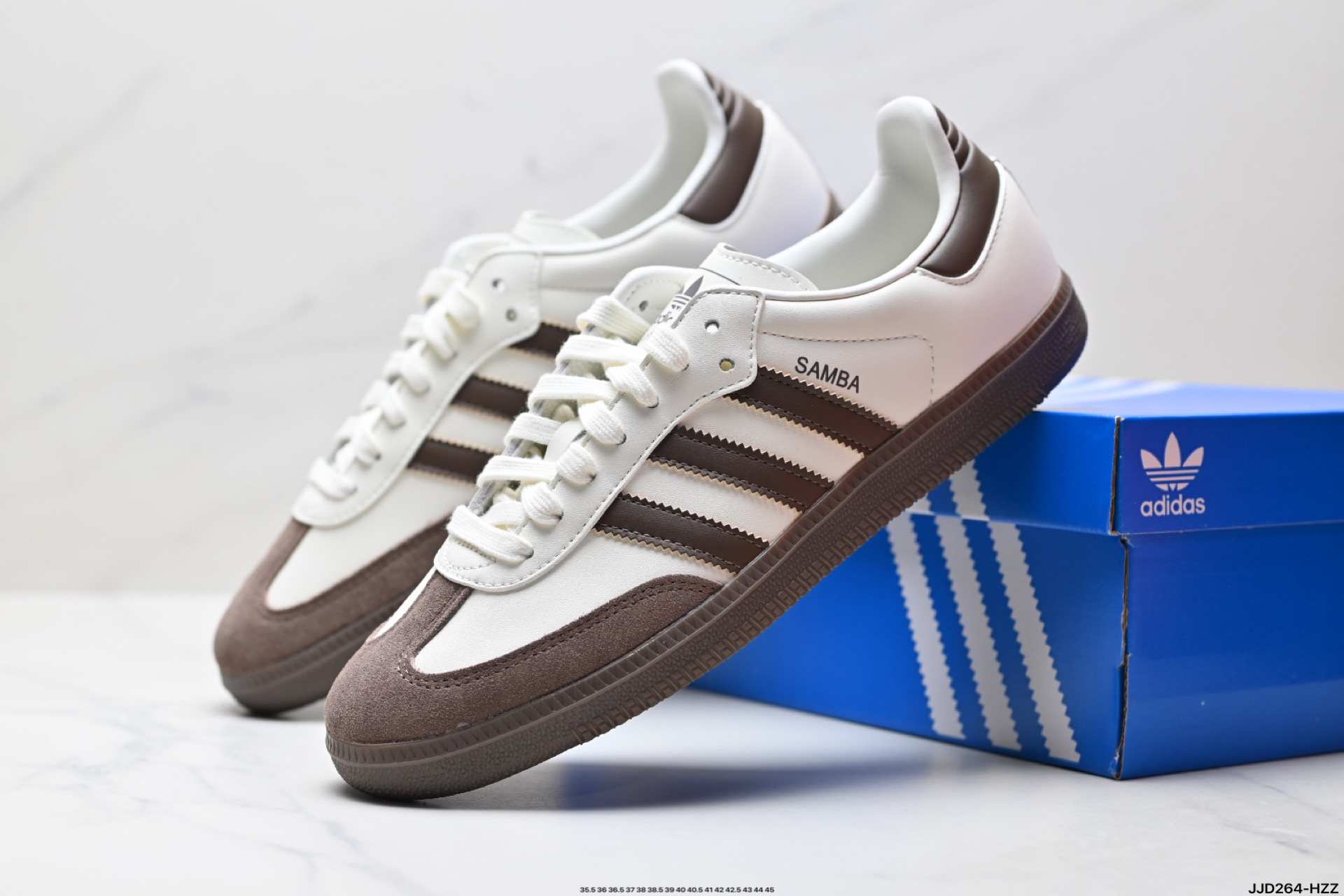 💰150
公司级✅Adidas Originals Samba 桑巴舞系列阿迪达斯 三叶草 绅士德训足球风百搭低帮休闲运动板鞋
货号:JI1991
尺码:35.5 36 36.5 37 38 38.5 39 40 40.5 41 42 42.5 43 44 45
ID:JJD264-HZZ