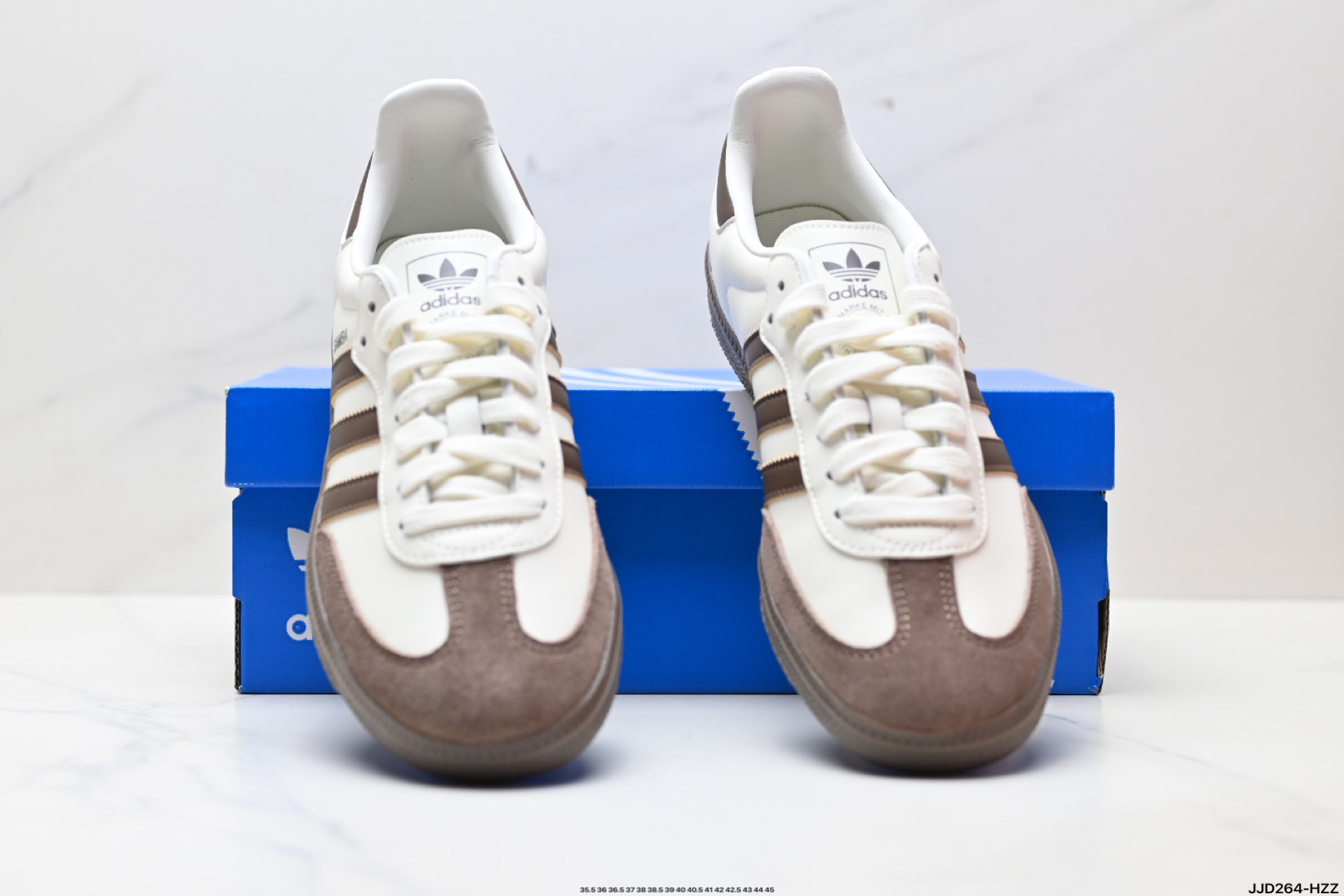 💰150
公司级✅Adidas Originals Samba 桑巴舞系列阿迪达斯 三叶草 绅士德训足球风百搭低帮休闲运动板鞋
货号:JI1991
尺码:35.5 36 36.5 37 38 38.5 39 40 40.5 41 42 42.5 43 44 45
ID:JJD264-HZZ