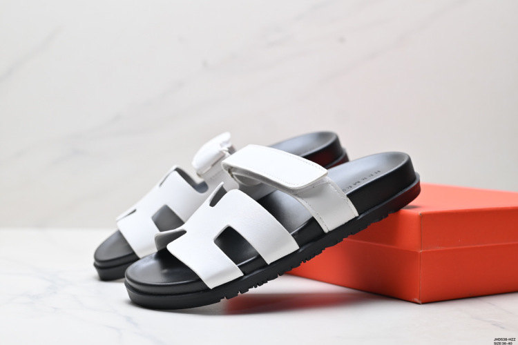Hermès Chypre Sandals: Stylish Leather Slides with Adjustable Straps - Size 36-40 1 Hermès Chypre Sandals: Stylish Leather Slides with Adjustable Straps – Size 36-40