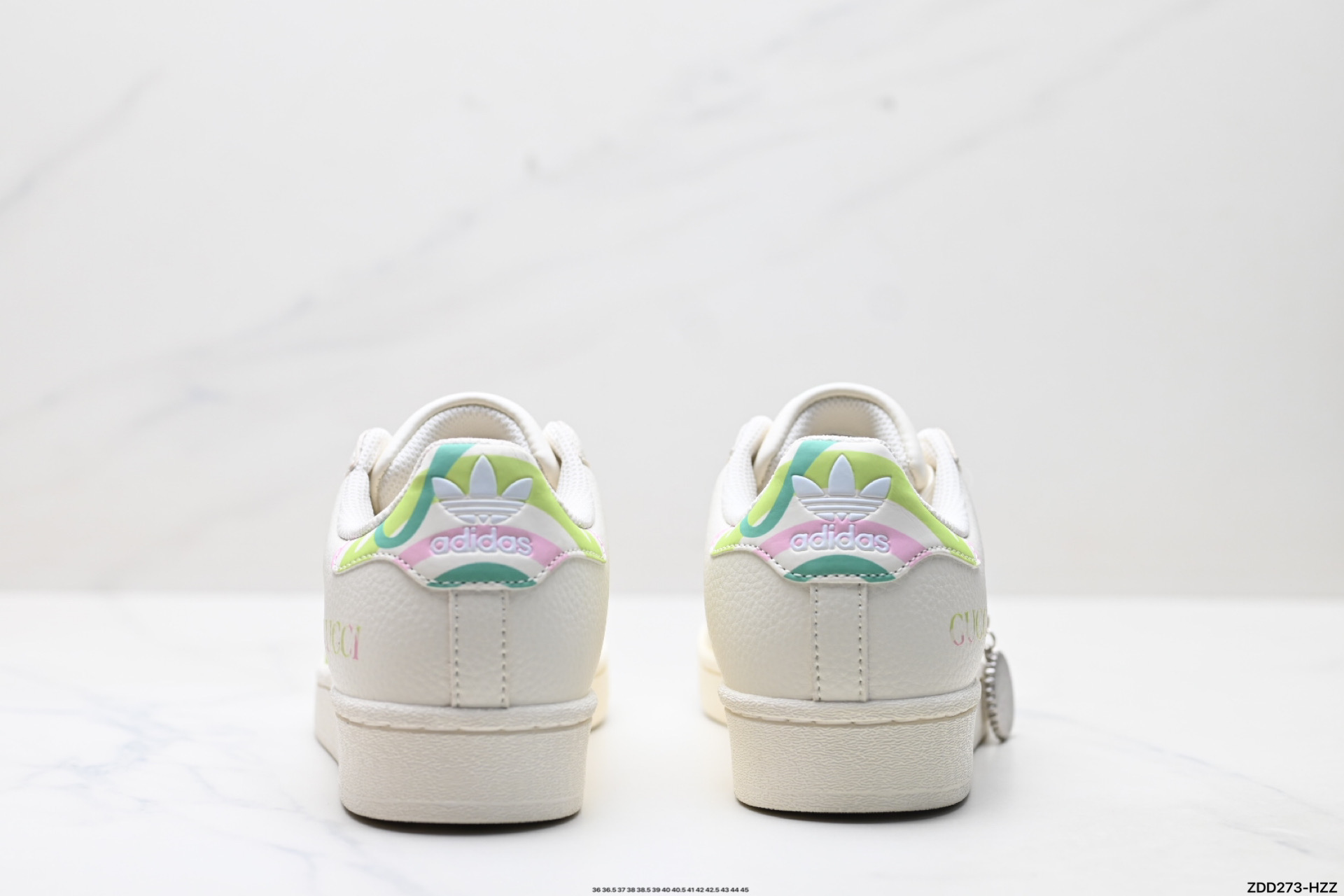 240 AdidOriginals Superstar 阿迪达斯 三叶草 贝壳头’DIY’系列低帮经典百搭休闲运动板鞋 DS0024-Chinese UA Cheap High Quatity Brand Clothes Bags handbags Sneakers wholesale wholesaler seller from China Factory suppliers Fashion Clothing Shoes best Quality Beautiful Price 240 AdidOriginals Superstar 阿迪达斯 三叶草 贝壳头’DIY’系列低帮经典百搭休闲运动板鞋 DS0024