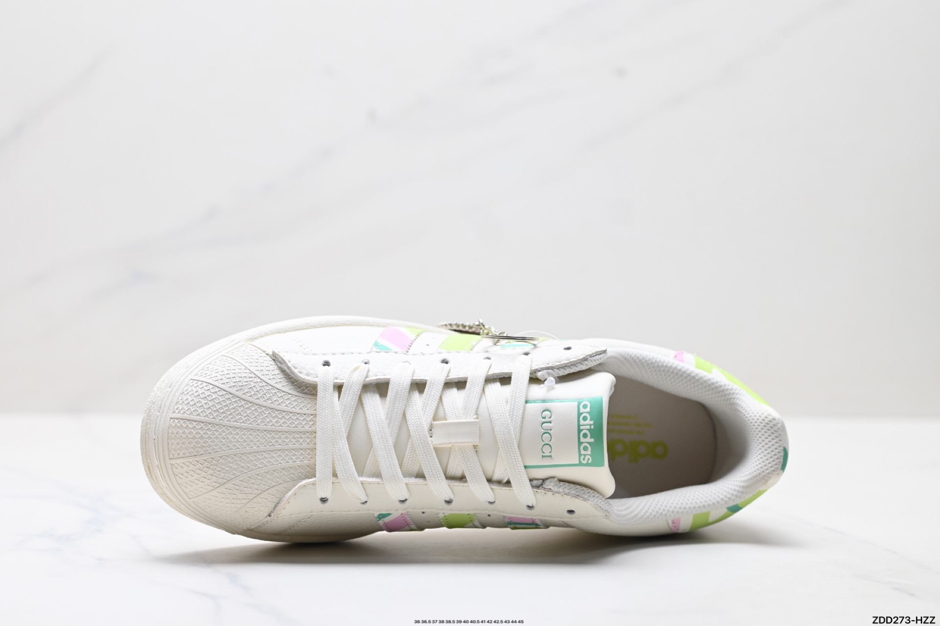 240 AdidOriginals Superstar 阿迪达斯 三叶草 贝壳头’DIY’系列低帮经典百搭休闲运动板鞋 DS0024-Chinese UA Cheap High Quatity Brand Clothes Bags handbags Sneakers wholesale wholesaler seller from China Factory suppliers Fashion Clothing Shoes best Quality Beautiful Price 240 AdidOriginals Superstar 阿迪达斯 三叶草 贝壳头’DIY’系列低帮经典百搭休闲运动板鞋 DS0024