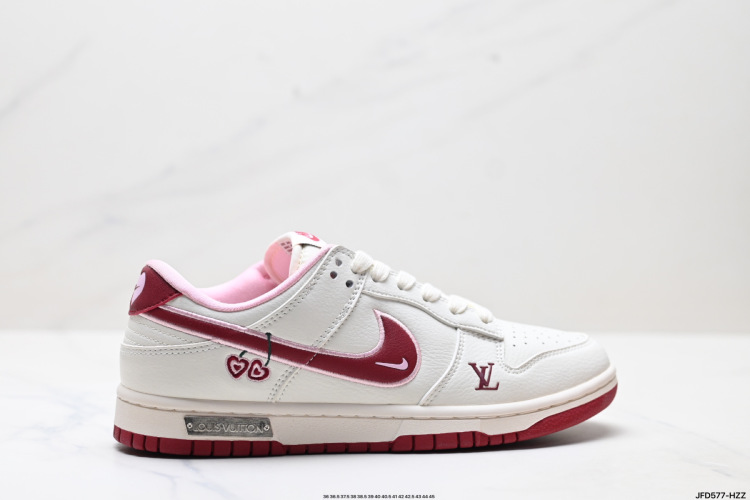 Nike Dunk Low Retro: Classic Style, Ultimate Comfort, and Superior Performance 1 Nike Dunk Low Retro: Classic Low-Top Sneakers for Everyday Style & Comfort