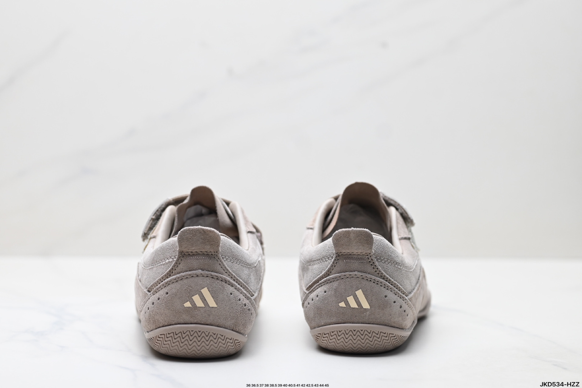 170 ADID皮革 FOS URBAN REVERIE 舒适百搭 耐磨低帮 阿迪达斯 生活休闲鞋 JS2445-Chinese UA Cheap High Quatity Brand Clothes Bags handbags Sneakers wholesale wholesaler seller from China Factory suppliers Fashion Clothing Shoes best Quality Beautiful Price 170 ADID皮革 FOS URBAN REVERIE 舒适百搭 耐磨低帮 阿迪达斯 生活休闲鞋 JS2445