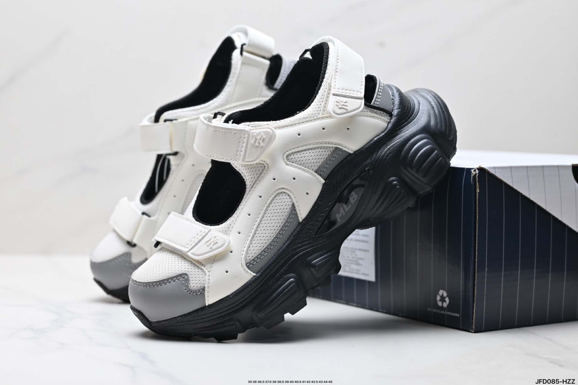 180 MLB Winner Chunky Mask 百搭舒适休闲潮流运动厚底增高防滑耐磨 低帮凉鞋 3ASDW0153-Chinese UA Cheap High Quatity Brand Clothes Bags handbags Sneakers wholesale wholesaler seller from China Factory suppliers Fashion Clothing Shoes best Quality Beautiful Price 180 MLB Winner Chunky Mask 百搭舒适休闲潮流运动厚底增高防滑耐磨 低帮凉鞋 3ASDW0153