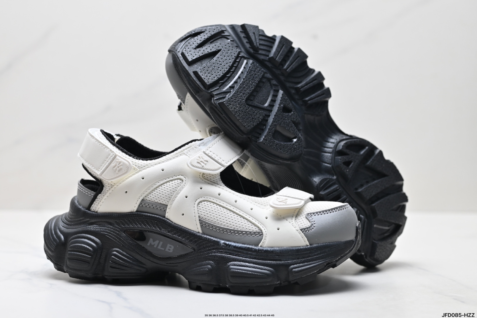 180 MLB Winner Chunky Mask 百搭舒适休闲潮流运动厚底增高防滑耐磨 低帮凉鞋 3ASDW0153-Chinese UA Cheap High Quatity Brand Clothes Bags handbags Sneakers wholesale wholesaler seller from China Factory suppliers Fashion Clothing Shoes best Quality Beautiful Price 180 MLB Winner Chunky Mask 百搭舒适休闲潮流运动厚底增高防滑耐磨 低帮凉鞋 3ASDW0153