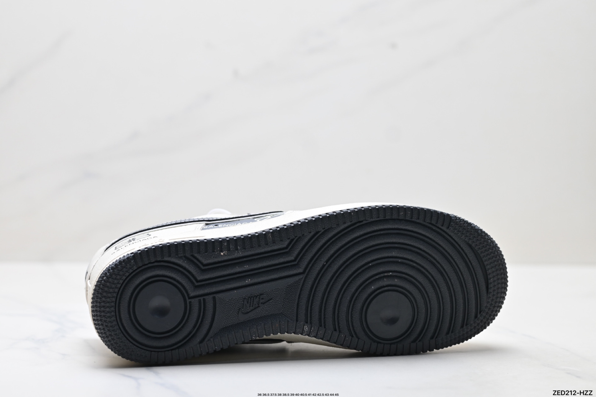 270 NIKE AIR FORCE 1'07 LV8 XL1979-103-Chinese UA Cheap High Quatity Brand Clothes Bags handbags Sneakers wholesale wholesaler seller from China Factory suppliers Fashion Clothing Shoes best Quality Beautiful Price 270 NIKE AIR FORCE 1'07 LV8 XL1979-103