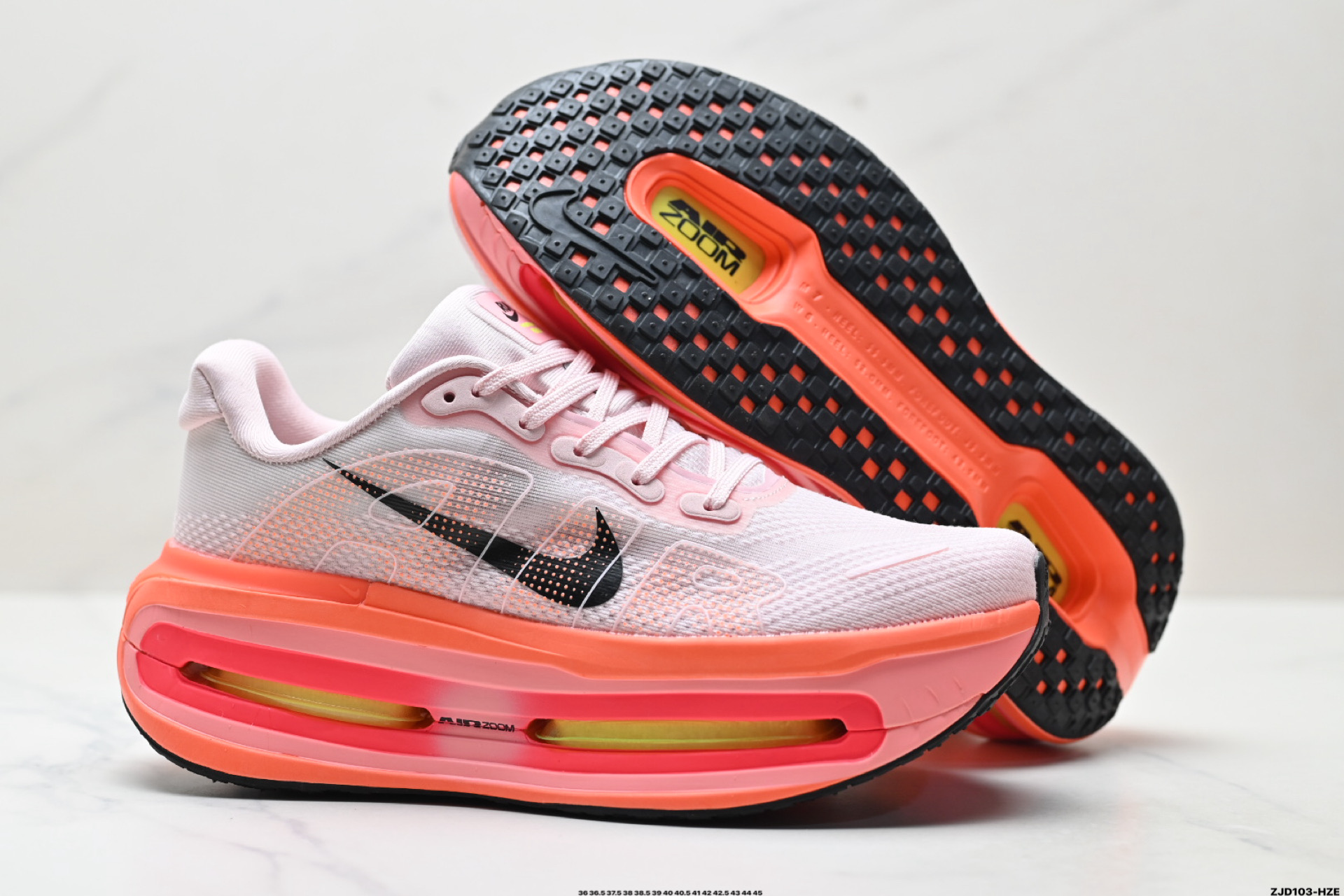 Nike VOMERO PREMIUM 耐克 舒适减震防滑 低帮跑步鞋 HQ2050-442
