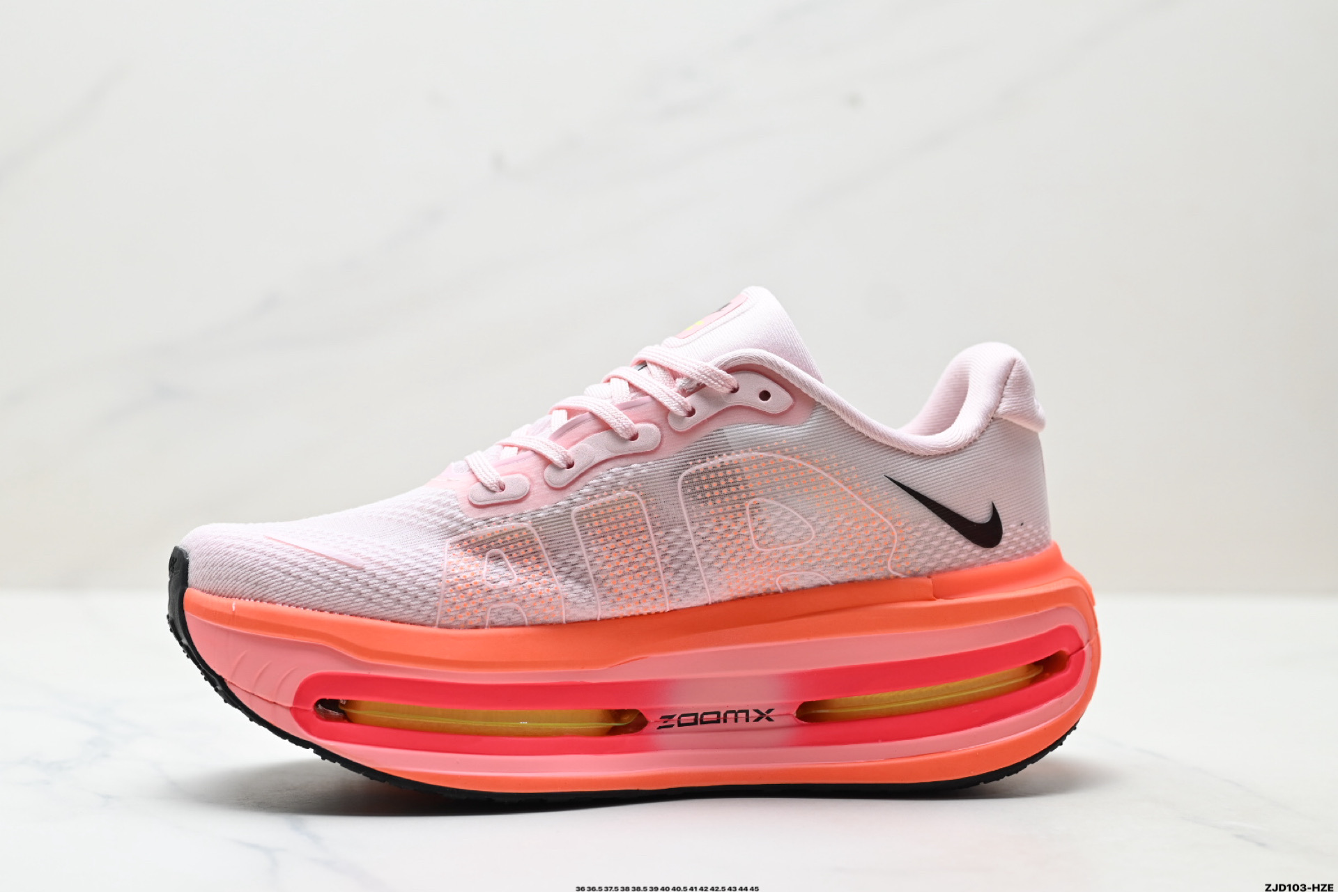 Nike VOMERO PREMIUM 耐克 舒适减震防滑 低帮跑步鞋 HQ2050-442
