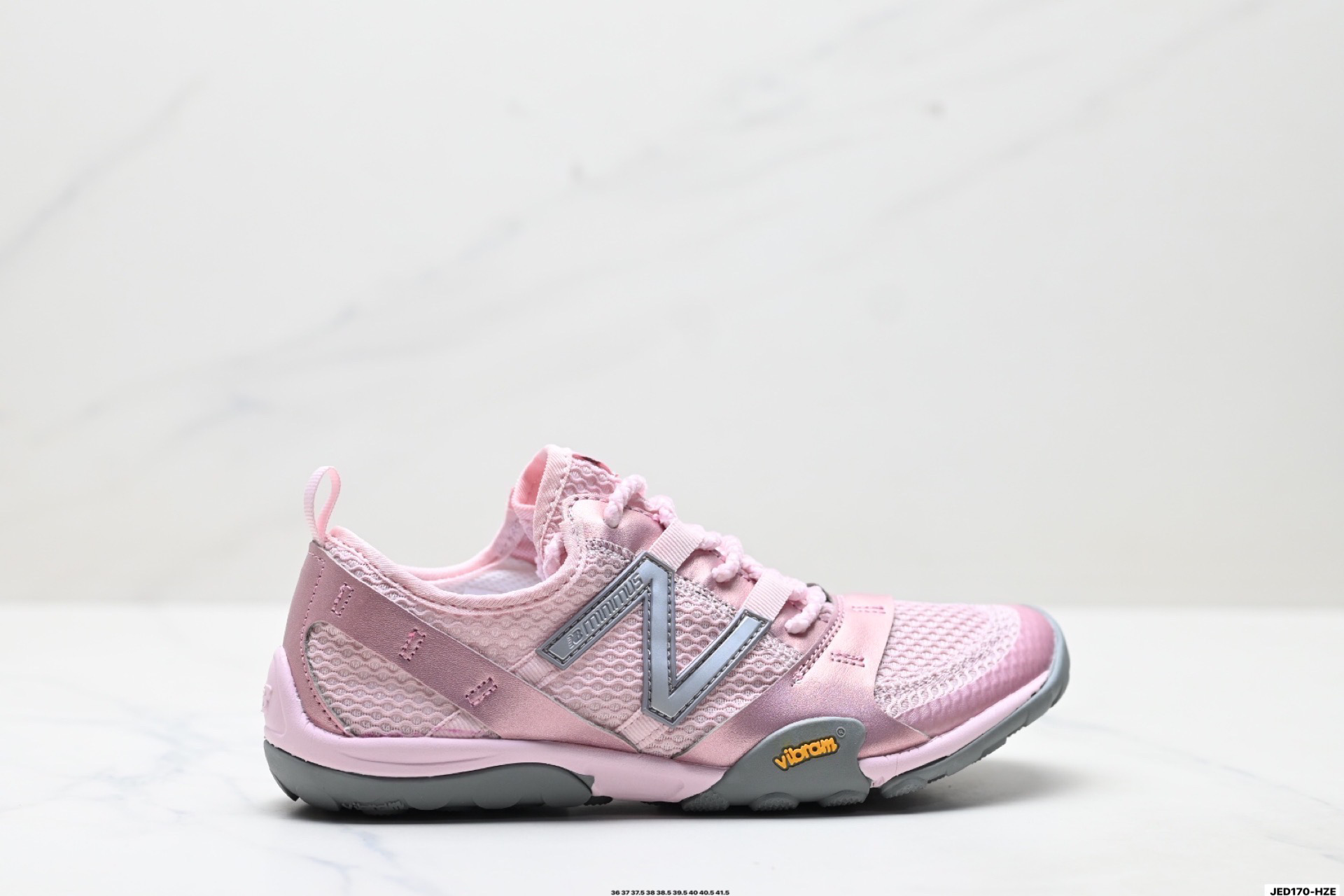 160 New Balance MT10系列 新百伦 薄底赤足鞋 防滑耐磨平衡轻便 低帮休闲城市通勤跑步鞋 MT10OAA-Chinese UA Cheap High Quatity Brand Clothes Bags handbags Sneakers wholesale wholesaler seller from China Factory suppliers Fashion Clothing Shoes best Quality Beautiful Price 160 New Balance MT10系列 新百伦 薄底赤足鞋 防滑耐磨平衡轻便 低帮休闲城市通勤跑步鞋 MT10OAA