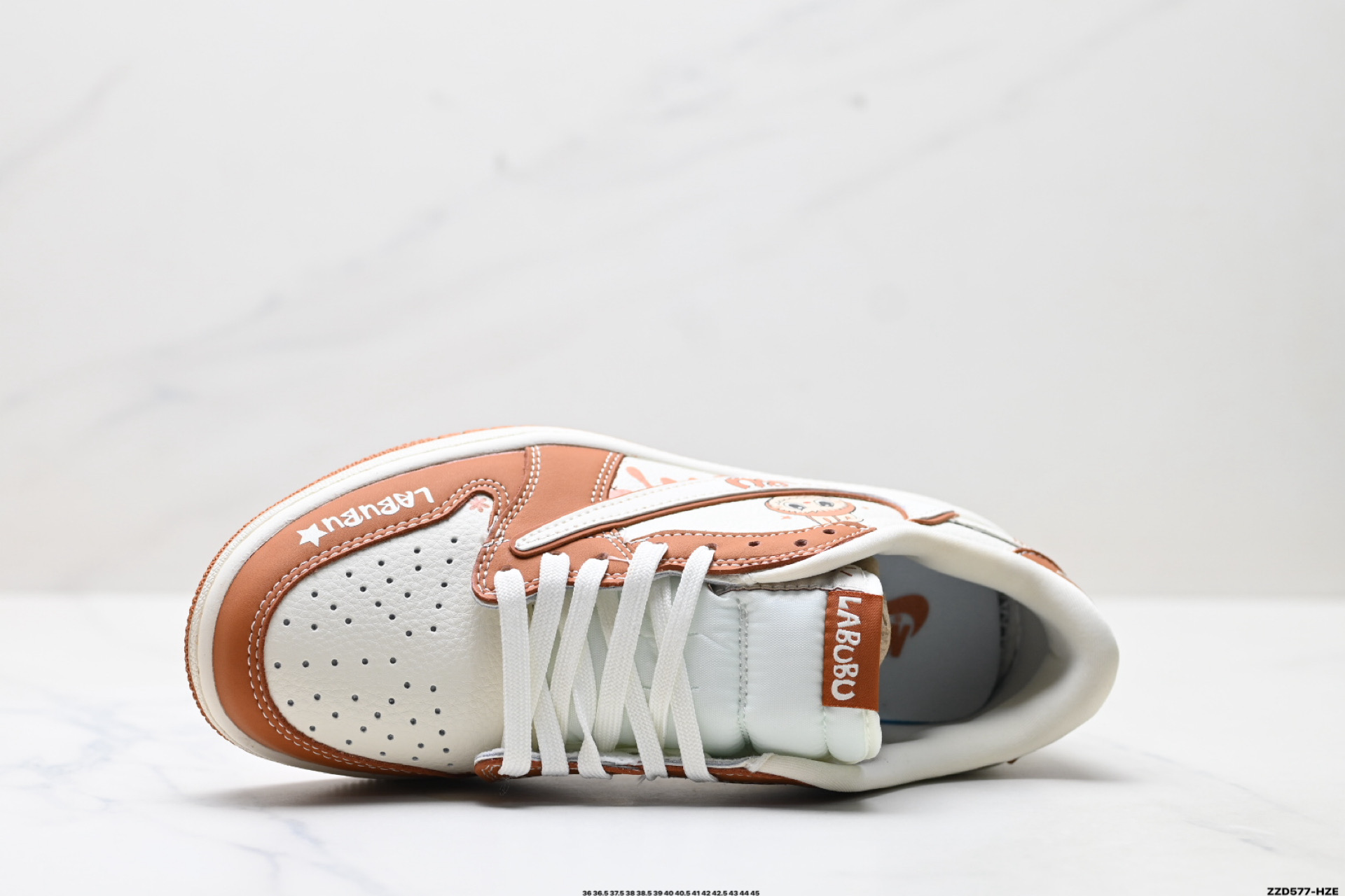 260 Nike Air Jordan 1 x Travis Scott AJ1倒勾 乔一倒钩 ‘DIY’定制 耐克 低帮文化篮球鞋 XB1979-019-Chinese UA Cheap High Quatity Brand Clothes Bags handbags Sneakers wholesale wholesaler seller from China Factory suppliers Fashion Clothing Shoes best Quality Beautiful Price 260 Nike Air Jordan 1 x Travis Scott AJ1倒勾 乔一倒钩 ‘DIY’定制 耐克 低帮文化篮球鞋 XB1979-019