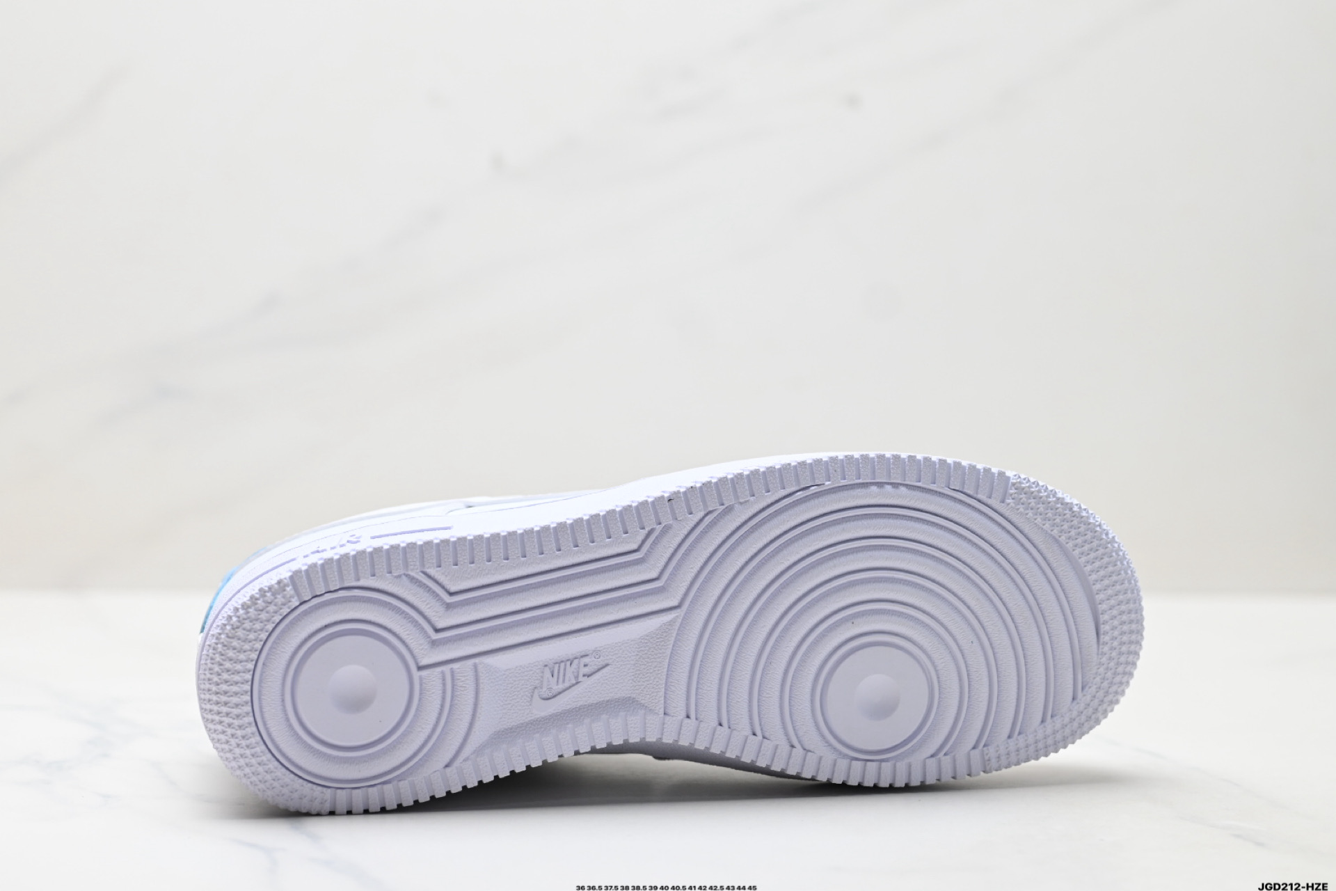 190 NIKE AIR FORCE 1‘07 IB7167-101-Chinese UA Cheap High Quatity Brand Clothes Bags handbags Sneakers wholesale wholesaler seller from China Factory suppliers Fashion Clothing Shoes best Quality Beautiful Price 190 NIKE AIR FORCE 1‘07 IB7167-101