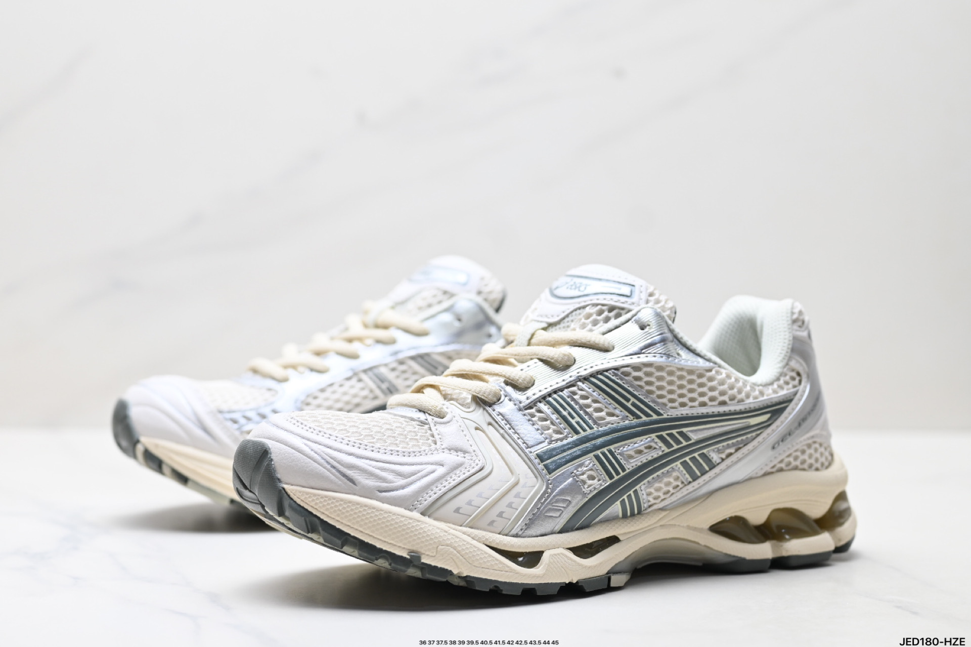 Asics Gel-Kayano 14: Zapatillas Deportivas y Casuales Transpirables en Gris Plata 5 i1753203011660 7259 0 3