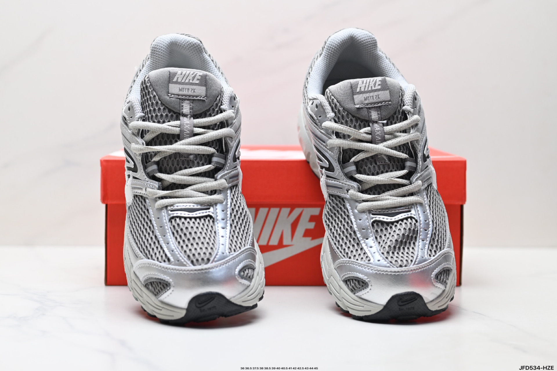Nike Air Max Moto 2K: Comodidad y Estilo para tus Carreras Diarias 8 i1753203407492 8614 0 6