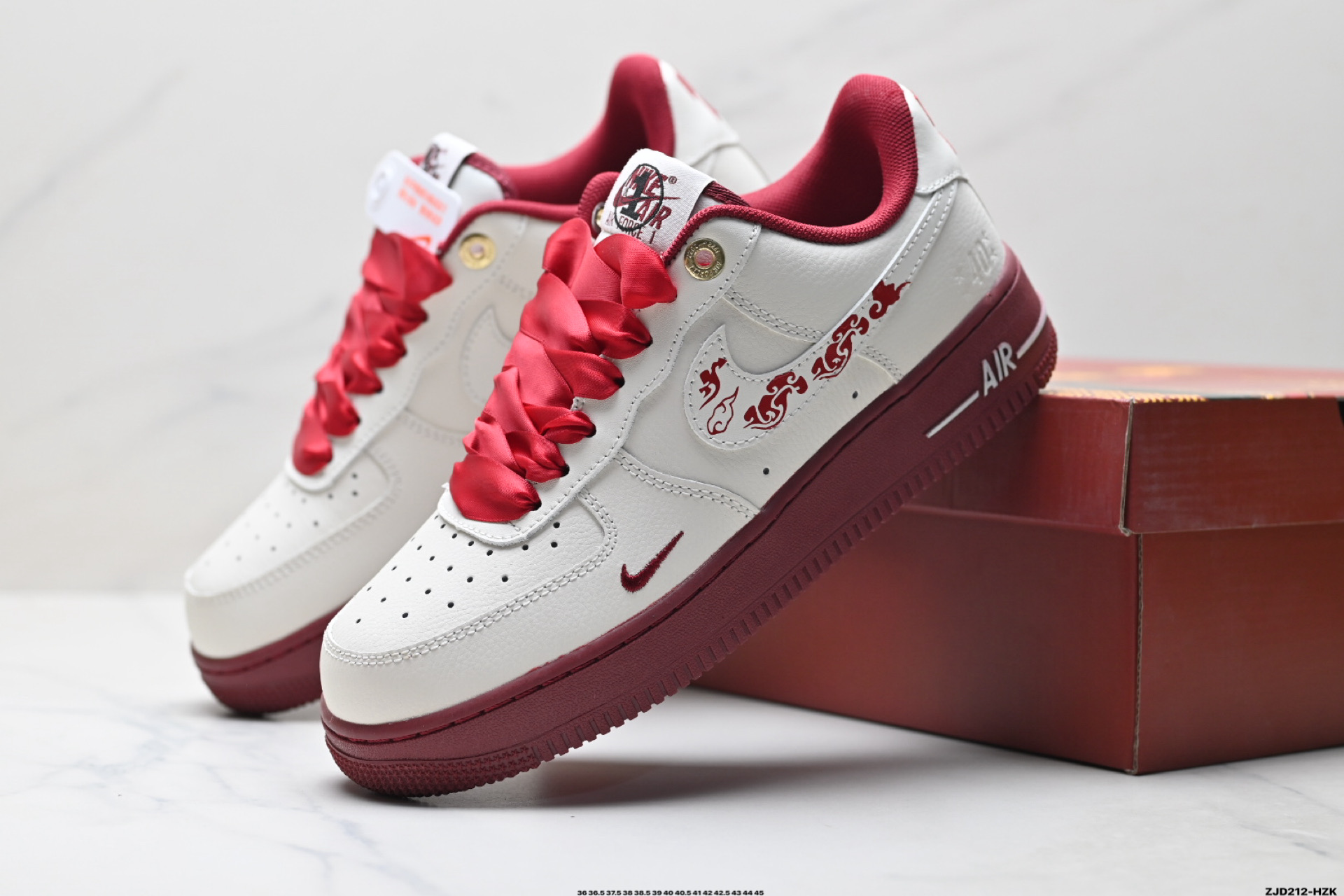 250 NIKE AIR FORCE 1'07 LV8 DQ7582-100-Chinese UA Cheap High Quatity Brand Clothes Bags handbags Sneakers wholesale wholesaler seller from China Factory suppliers Fashion Clothing Shoes best Quality Beautiful Price 250 NIKE AIR FORCE 1'07 LV8 DQ7582-100
