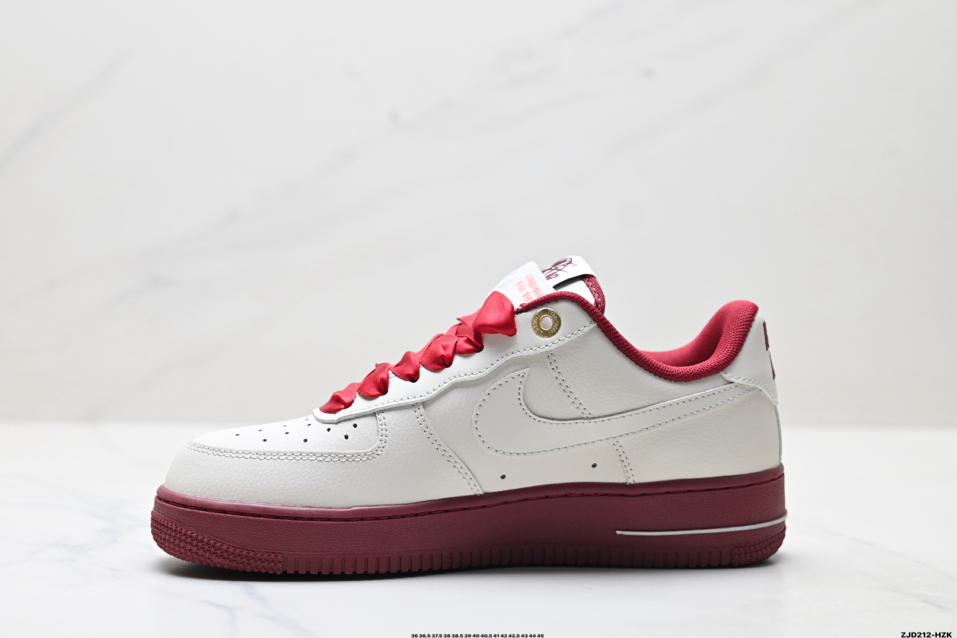 250 NIKE AIR FORCE 1'07 LV8 DQ7582-100-Chinese UA Cheap High Quatity Brand Clothes Bags handbags Sneakers wholesale wholesaler seller from China Factory suppliers Fashion Clothing Shoes best Quality Beautiful Price 250 NIKE AIR FORCE 1'07 LV8 DQ7582-100