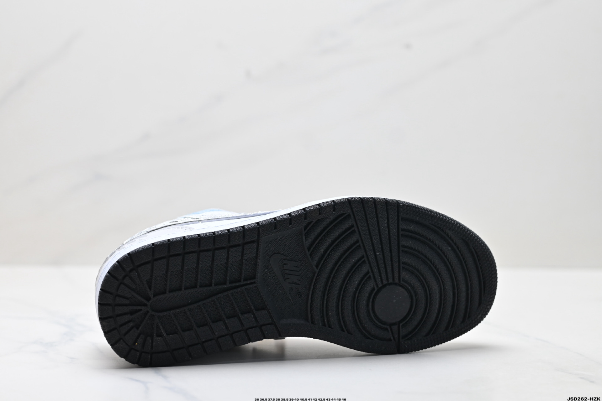 220 Nike Air Jordan 1 Low AJ1乔1低帮休闲板鞋 553558-132-Chinese UA Cheap High Quatity Brand Clothes Bags handbags Sneakers wholesale wholesaler seller from China Factory suppliers Fashion Clothing Shoes best Quality Beautiful Price 220 Nike Air Jordan 1 Low AJ1乔1低帮休闲板鞋 553558-132