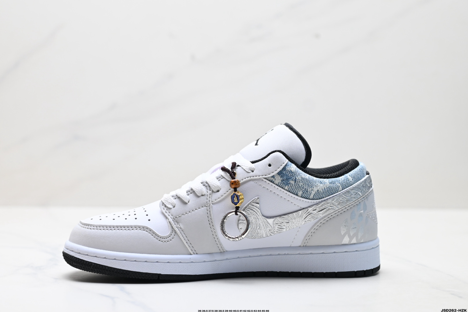 220 Nike Air Jordan 1 Low AJ1乔1低帮休闲板鞋 553558-132-Chinese UA Cheap High Quatity Brand Clothes Bags handbags Sneakers wholesale wholesaler seller from China Factory suppliers Fashion Clothing Shoes best Quality Beautiful Price 220 Nike Air Jordan 1 Low AJ1乔1低帮休闲板鞋 553558-132