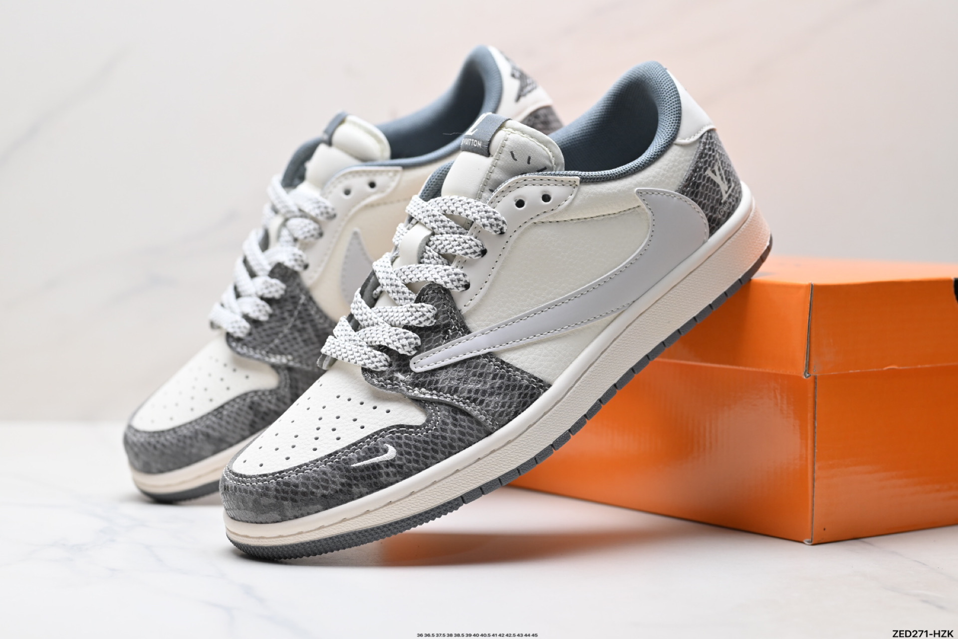 270 Nike Dunk Low Retro ‘DIY高端定制’耐克 低帮休闲运动板鞋 XS7089-619-Chinese UA Cheap High Quatity Brand Clothes Bags handbags Sneakers wholesale wholesaler seller from China Factory suppliers Fashion Clothing Shoes best Quality Beautiful Price 270 Nike Dunk Low Retro ‘DIY高端定制’耐克 低帮休闲运动板鞋 XS7089-619