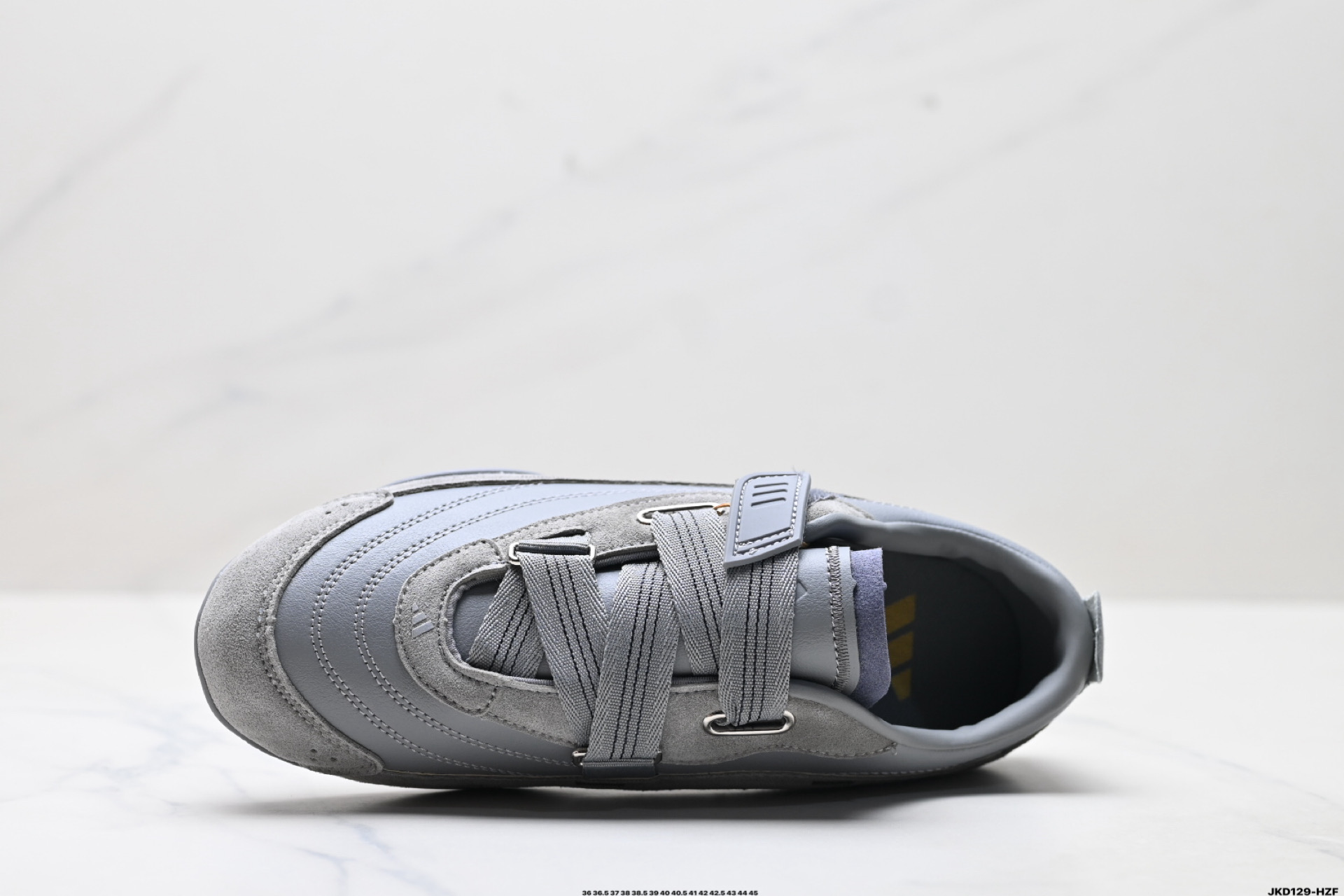 ADID皮革 FOS URBAN REVERIE 舒适百搭 耐磨低帮 阿迪达斯 生活休闲鞋 JQ9391
