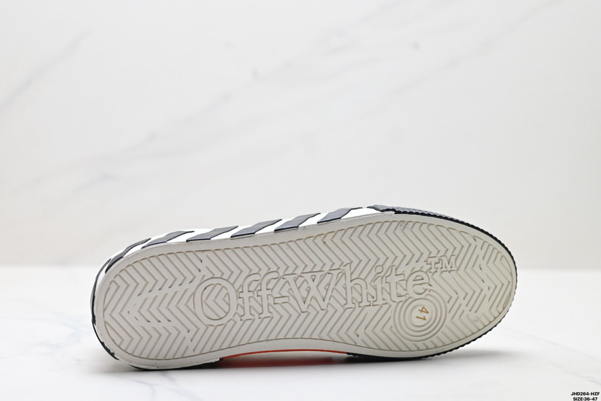 200 OFF-WHITE Vulcanized Striped Low Top 潮流 低帮时尚板鞋-Chinese UA Cheap High Quatity Brand Clothes Bags handbags Sneakers wholesale wholesaler seller from China Factory suppliers Fashion Clothing Shoes best Quality Beautiful Price 200 OFF-WHITE Vulcanized Striped Low Top 潮流 低帮时尚板鞋