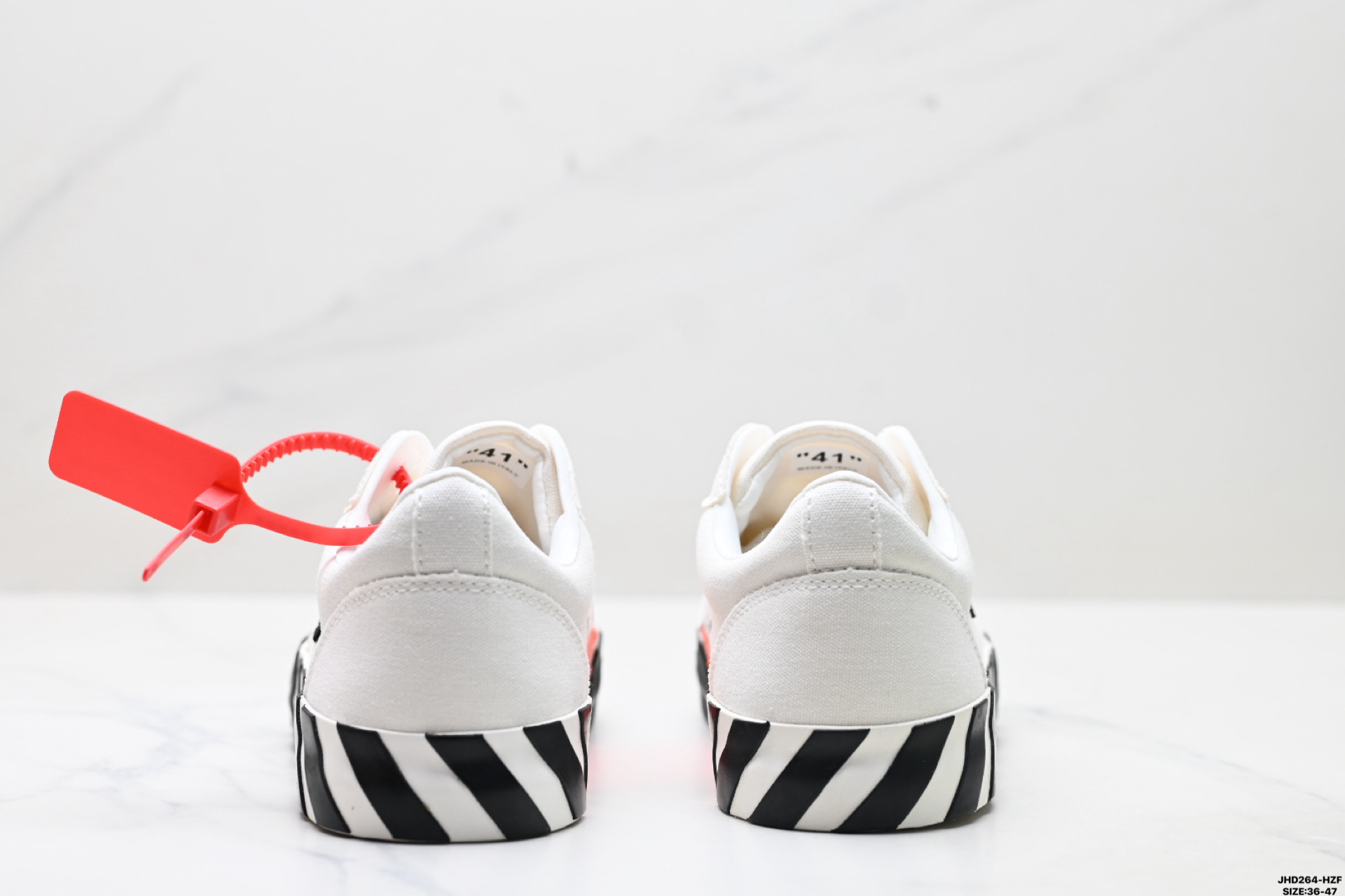 200 OFF-WHITE Vulcanized Striped Low Top 潮流 低帮时尚板鞋-Chinese UA Cheap High Quatity Brand Clothes Bags handbags Sneakers wholesale wholesaler seller from China Factory suppliers Fashion Clothing Shoes best Quality Beautiful Price 200 OFF-WHITE Vulcanized Striped Low Top 潮流 低帮时尚板鞋