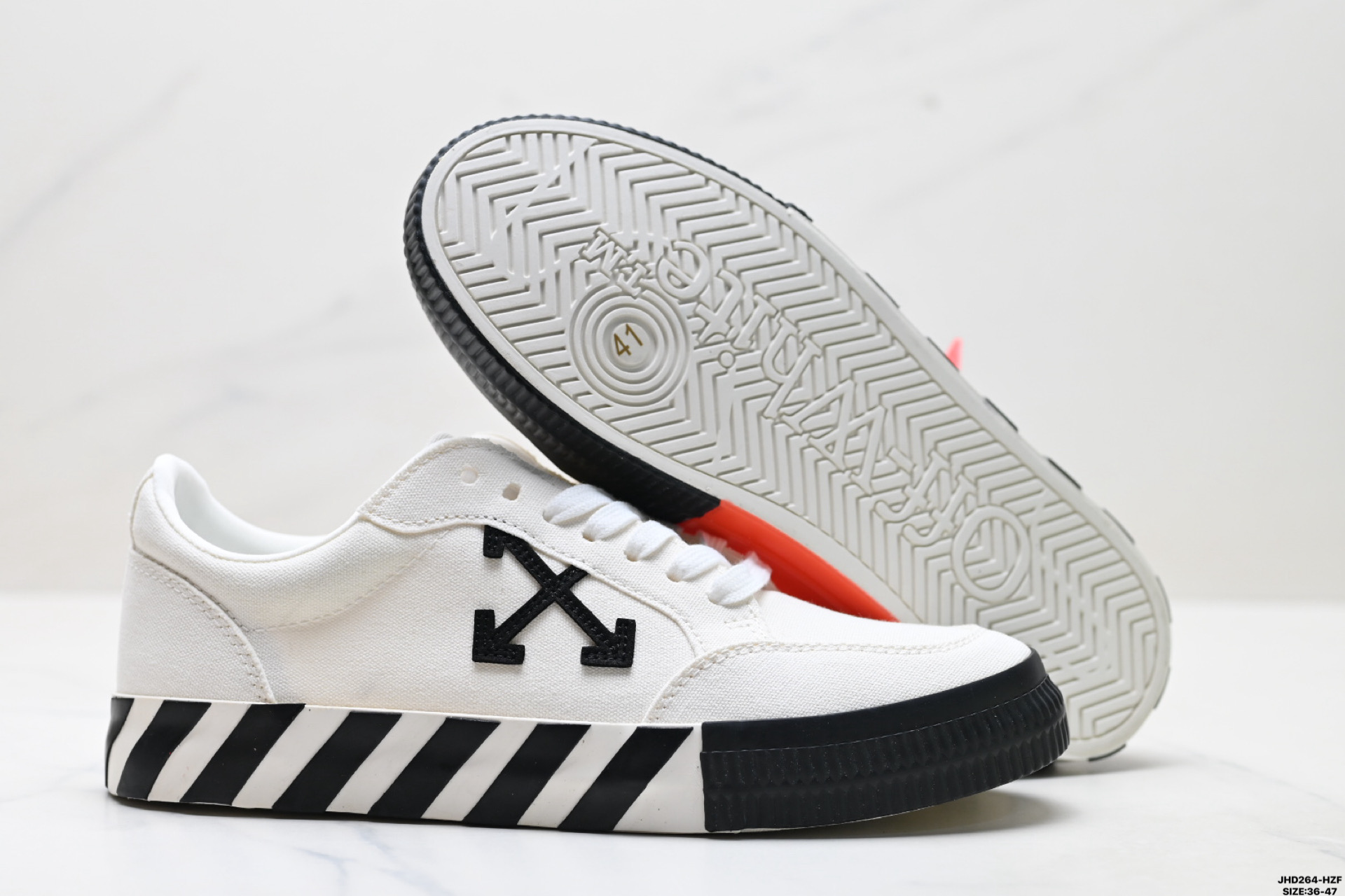 200 OFF-WHITE Vulcanized Striped Low Top 潮流 低帮时尚板鞋-Chinese UA Cheap High Quatity Brand Clothes Bags handbags Sneakers wholesale wholesaler seller from China Factory suppliers Fashion Clothing Shoes best Quality Beautiful Price 200 OFF-WHITE Vulcanized Striped Low Top 潮流 低帮时尚板鞋