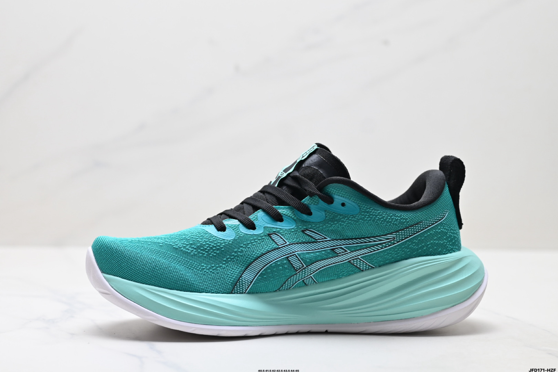 Asics Gel-Nimbus 27: Comodidad, Amortiguación y Estilo Innovador para Running 4 i1753374766146 8226 0 2