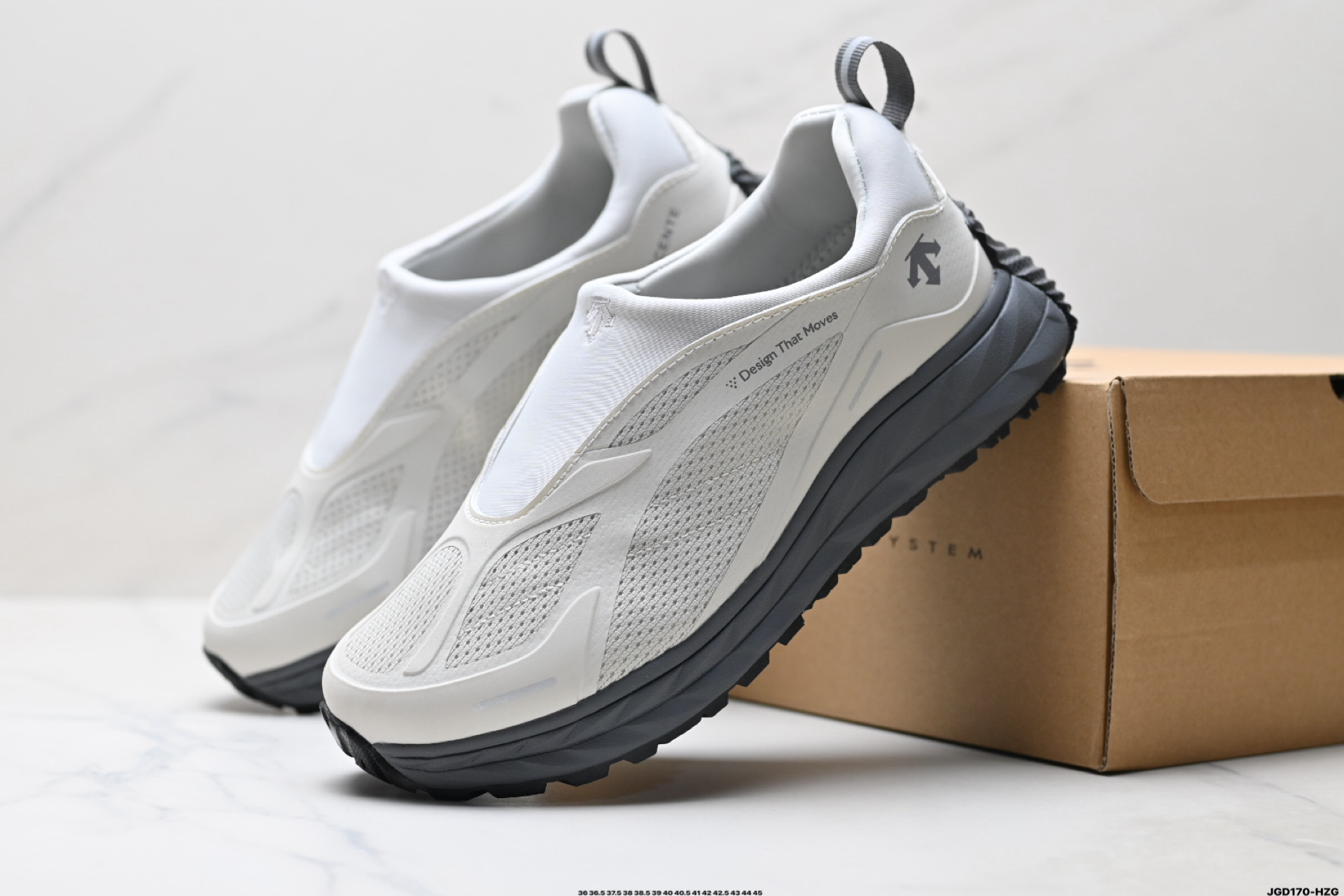 190 迪桑特DESCENTE TERRAIND SLIP-ON 舒适柔软 防滑耐磨低帮 登山鞋 SQ123LCR31-BLKO-Chinese UA Cheap High Quatity Brand Clothes Bags handbags Sneakers wholesale wholesaler seller from China Factory suppliers Fashion Clothing Shoes best Quality Beautiful Price 190 迪桑特DESCENTE TERRAIND SLIP-ON 舒适柔软 防滑耐磨低帮 登山鞋 SQ123LCR31-BLKO