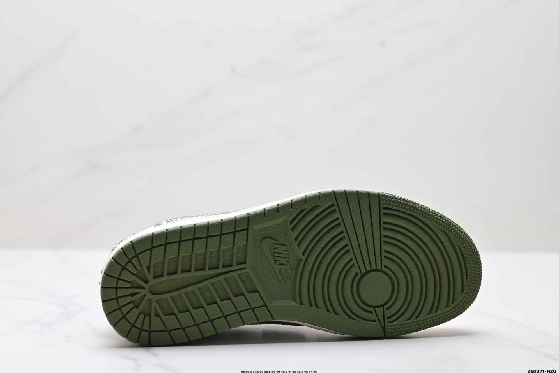 270 Nike Air Jordan 1 x Travis Scott AJ1倒勾 乔一倒钩 ‘DIY’定制 耐克 低帮文化篮球鞋 QW5088-203-Chinese UA Cheap High Quatity Brand Clothes Bags handbags Sneakers wholesale wholesaler seller from China Factory suppliers Fashion Clothing Shoes best Quality Beautiful Price 270 Nike Air Jordan 1 x Travis Scott AJ1倒勾 乔一倒钩 ‘DIY’定制 耐克 低帮文化篮球鞋 QW5088-203