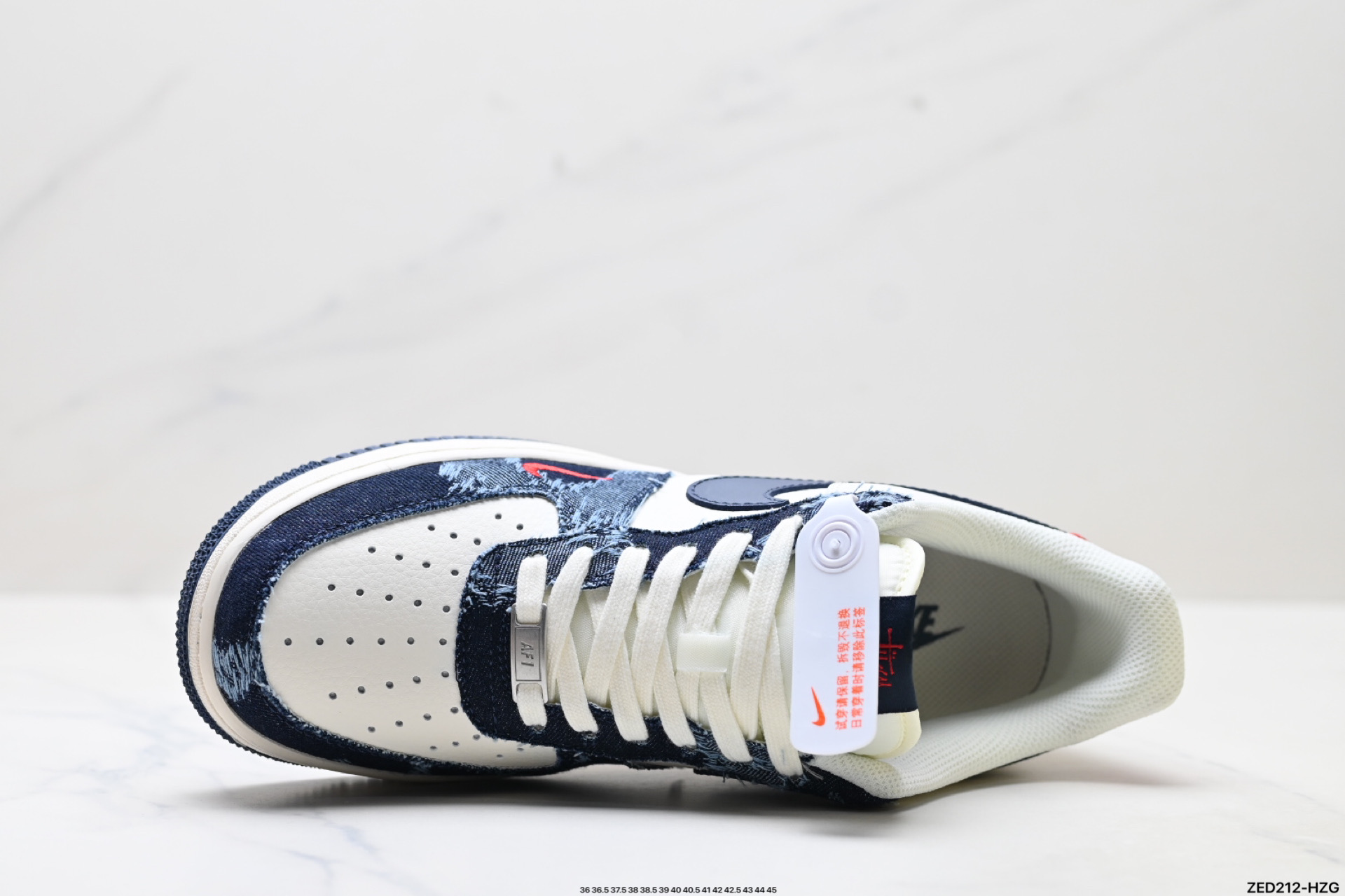 270 NIKE AIR FORCE 1‘07 LV8 XS1958-579