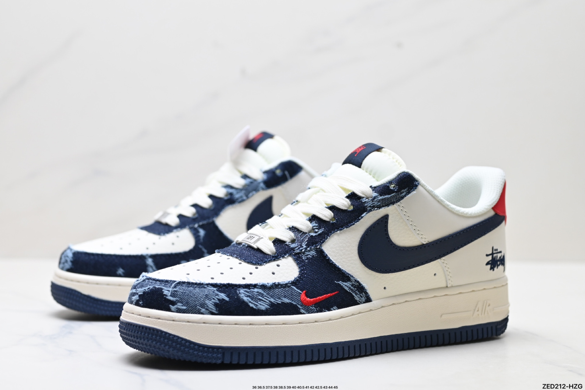 270 NIKE AIR FORCE 1‘07 LV8 XS1958-579