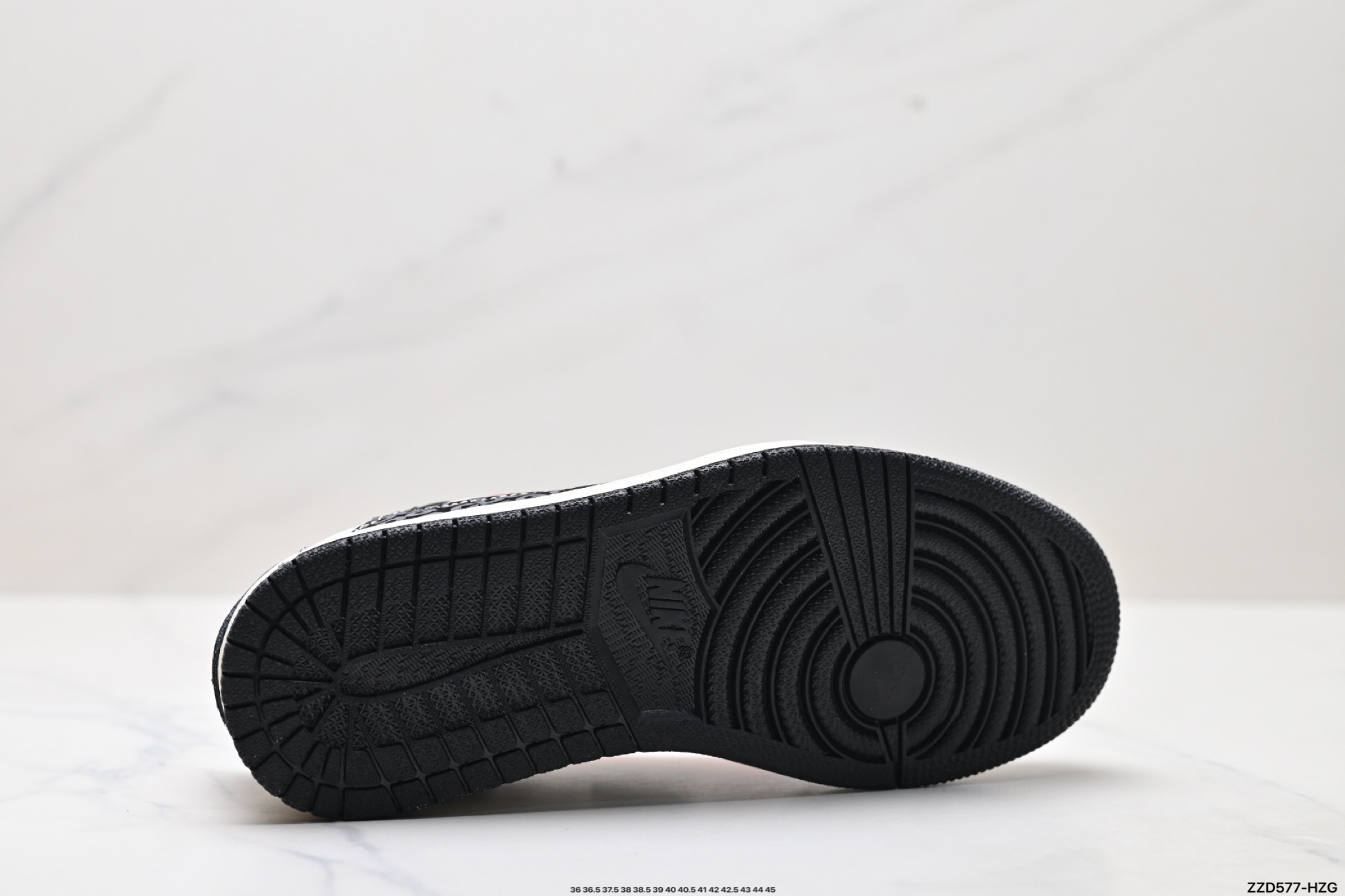 260 Nike Air Jordan 1 x Travis Scott AJ1倒勾 乔一倒钩 ‘DIY’定制 耐克 低帮文化篮球鞋 XB1979-013-Chinese UA Cheap High Quatity Brand Clothes Bags handbags Sneakers wholesale wholesaler seller from China Factory suppliers Fashion Clothing Shoes best Quality Beautiful Price 260 Nike Air Jordan 1 x Travis Scott AJ1倒勾 乔一倒钩 ‘DIY’定制 耐克 低帮文化篮球鞋 XB1979-013