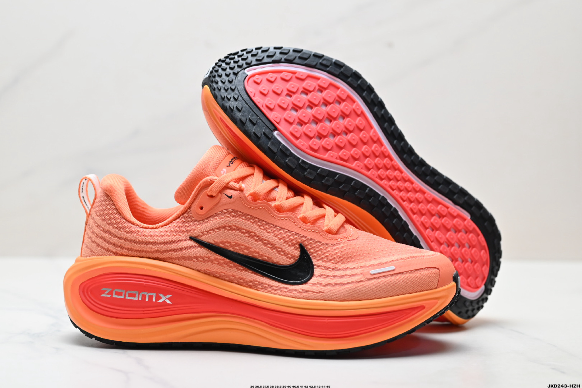 170 Nike VOMERO PLUS 耐克 舒适减震防滑 低帮跑步鞋 全掌ReactX泡绵中底  IH2268-100