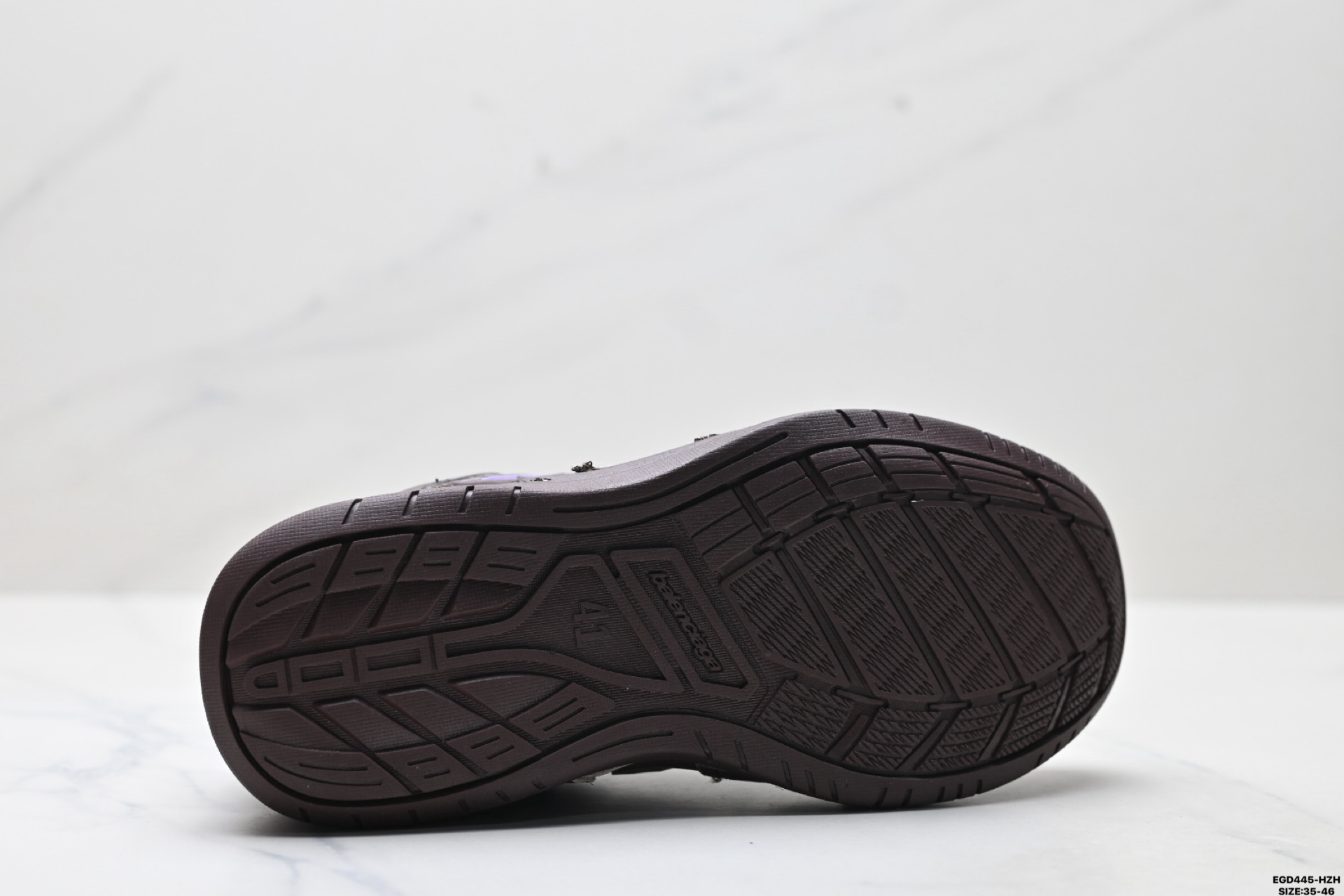 420 Balenciaga巴黎世家 Hamptons Worn-Out 圆头系带做旧低帮板鞋 841765 WCURS 2050