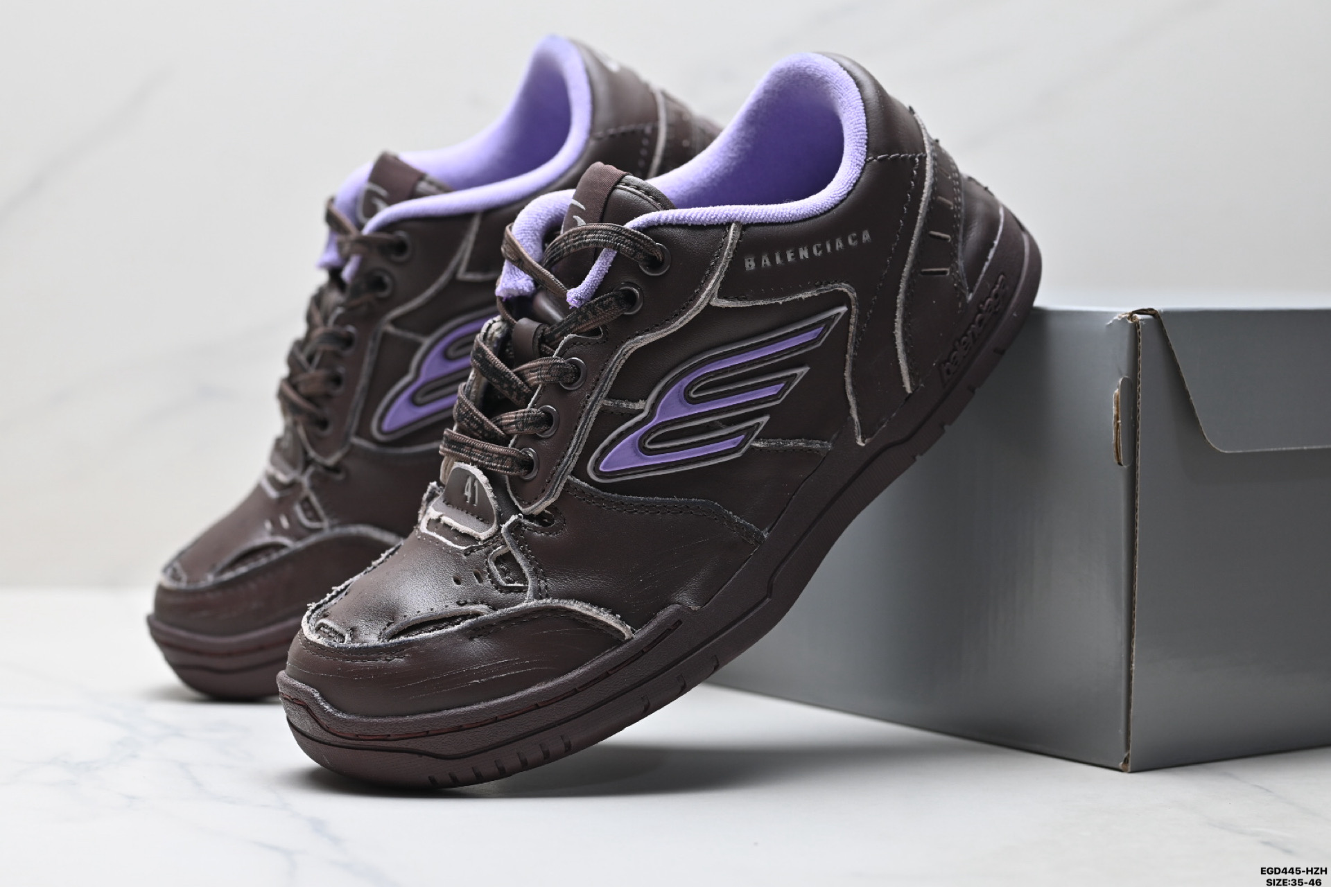 420 Balenciaga巴黎世家 Hamptons Worn-Out 圆头系带做旧低帮板鞋 841765 WCURS 2050