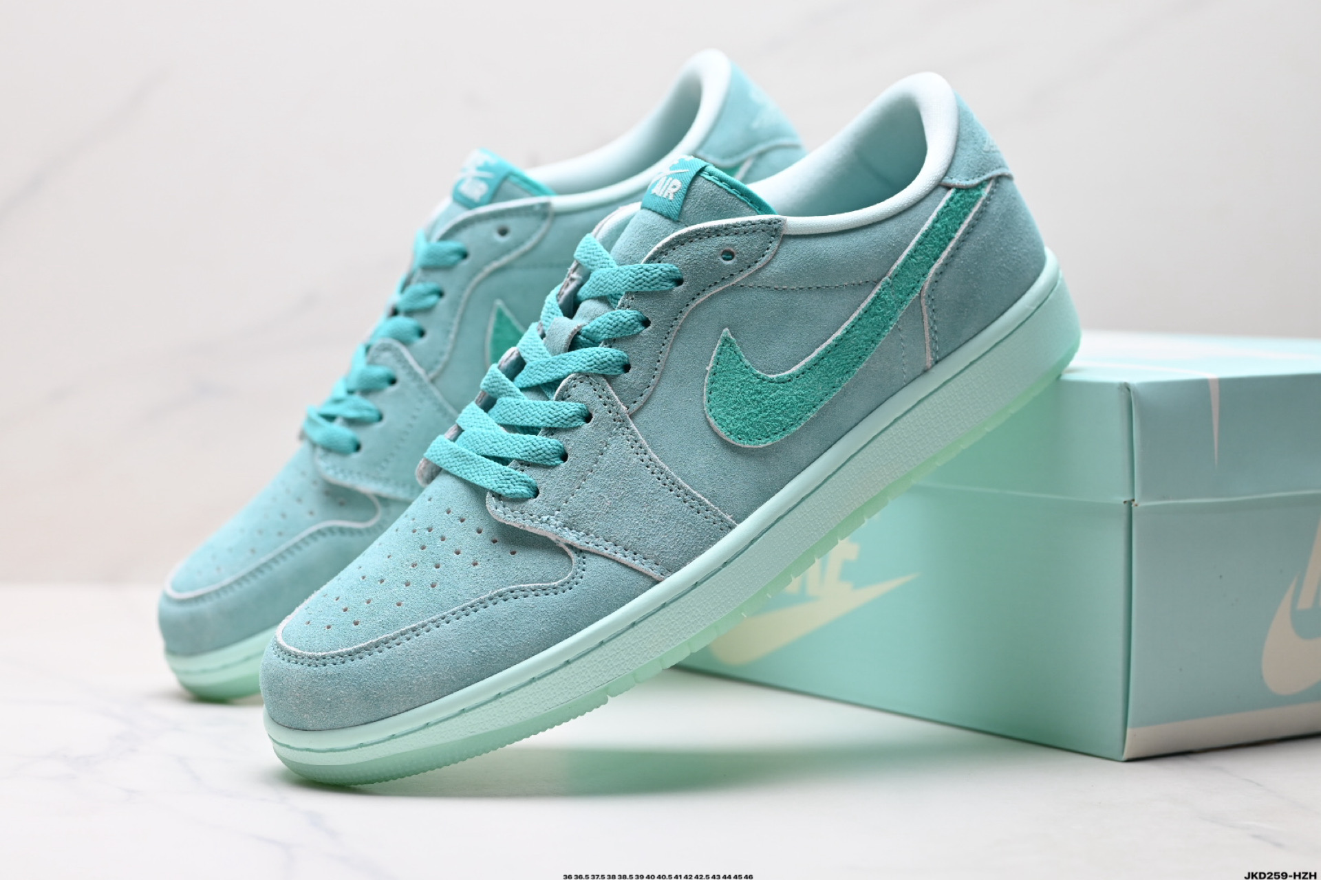 170 Nike Air Jordan 1 Low AJ1乔1低帮休闲板鞋 HQ8111-300-Chinese UA Cheap High Quatity Brand Clothes Bags handbags Sneakers wholesale wholesaler seller from China Factory suppliers Fashion Clothing Shoes best Quality Beautiful Price 170 Nike Air Jordan 1 Low AJ1乔1低帮休闲板鞋 HQ8111-300