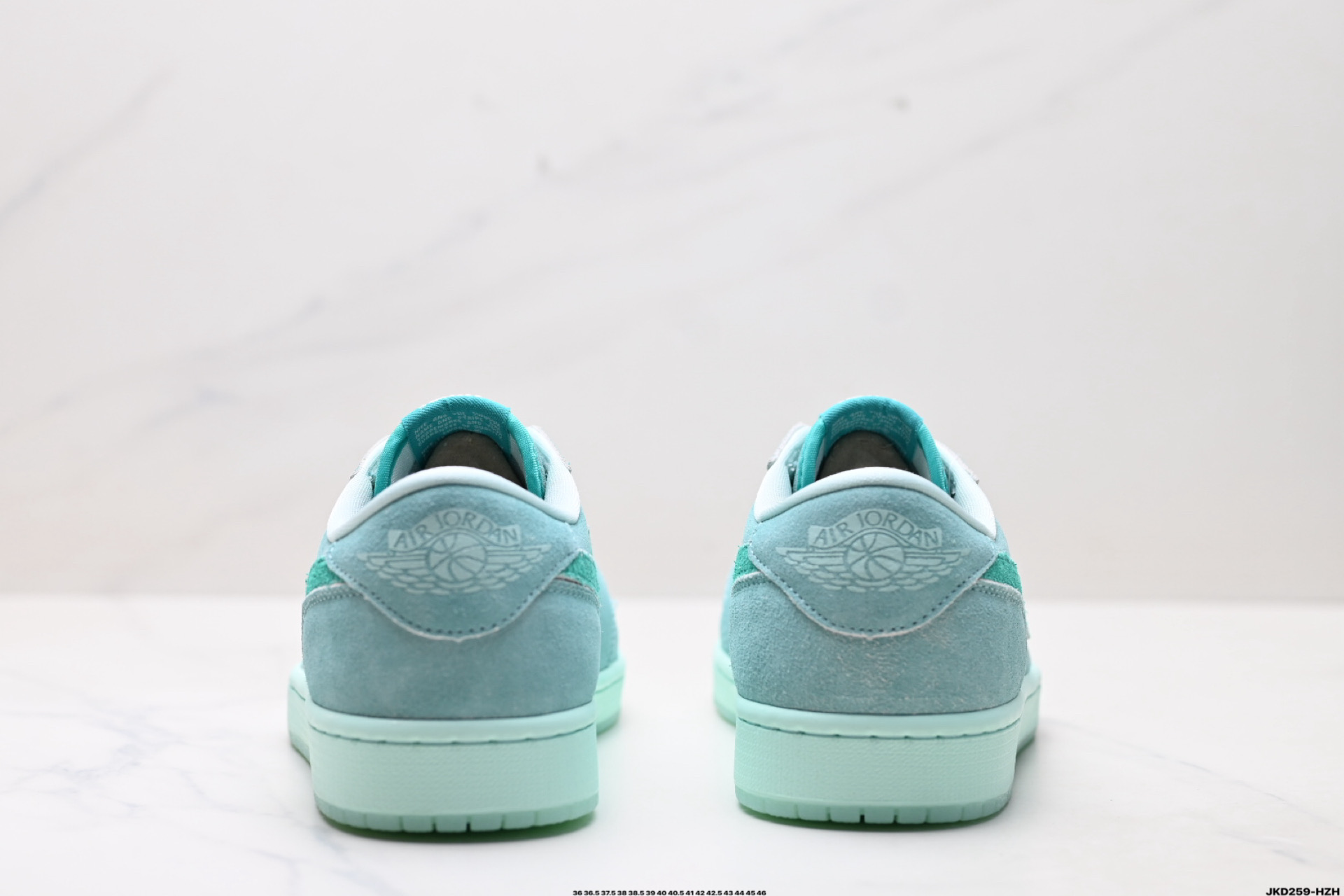 170 Nike Air Jordan 1 Low AJ1乔1低帮休闲板鞋 HQ8111-300-Chinese UA Cheap High Quatity Brand Clothes Bags handbags Sneakers wholesale wholesaler seller from China Factory suppliers Fashion Clothing Shoes best Quality Beautiful Price 170 Nike Air Jordan 1 Low AJ1乔1低帮休闲板鞋 HQ8111-300