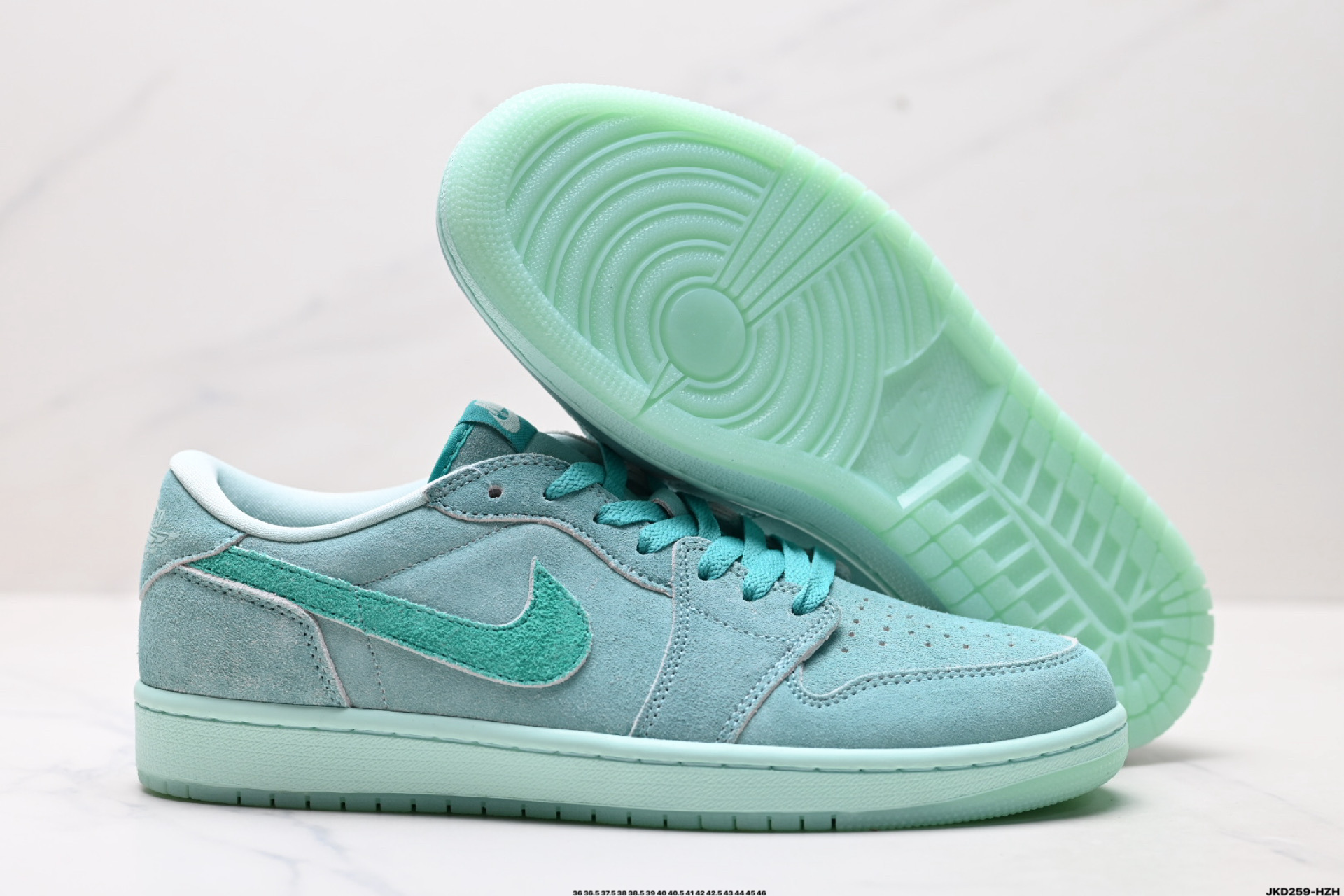 170 Nike Air Jordan 1 Low AJ1乔1低帮休闲板鞋 HQ8111-300-Chinese UA Cheap High Quatity Brand Clothes Bags handbags Sneakers wholesale wholesaler seller from China Factory suppliers Fashion Clothing Shoes best Quality Beautiful Price 170 Nike Air Jordan 1 Low AJ1乔1低帮休闲板鞋 HQ8111-300