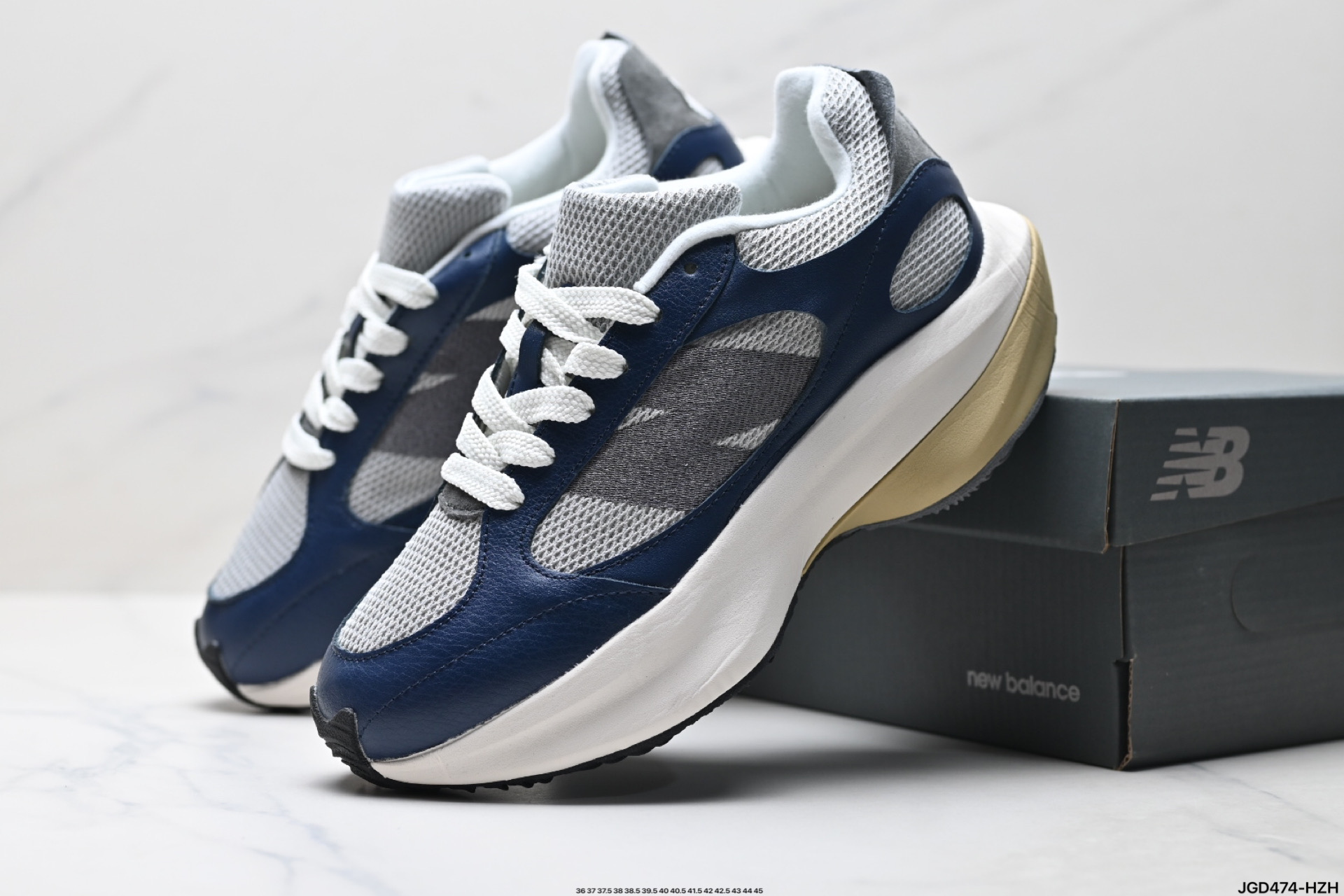 New Balance Wrpd Runner系列 舒适百搭 织物耐磨 低帮休闲城市通勤跑步鞋 UWRPDCCA