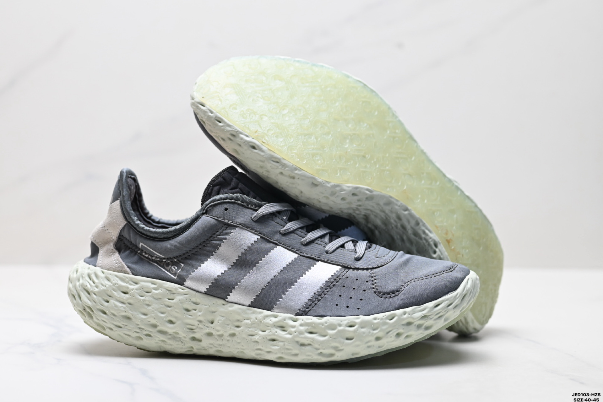 160 AdidOriginals Zponge 阿迪达斯 舒适百搭耐磨减震包裹性 低帮休闲城市通勤跑步鞋 JH8111-Chinese UA Cheap High Quatity Brand Clothes Bags handbags Sneakers wholesale wholesaler seller from China Factory suppliers Fashion Clothing Shoes best Quality Beautiful Price 160 AdidOriginals Zponge 阿迪达斯 舒适百搭耐磨减震包裹性 低帮休闲城市通勤跑步鞋 JH8111