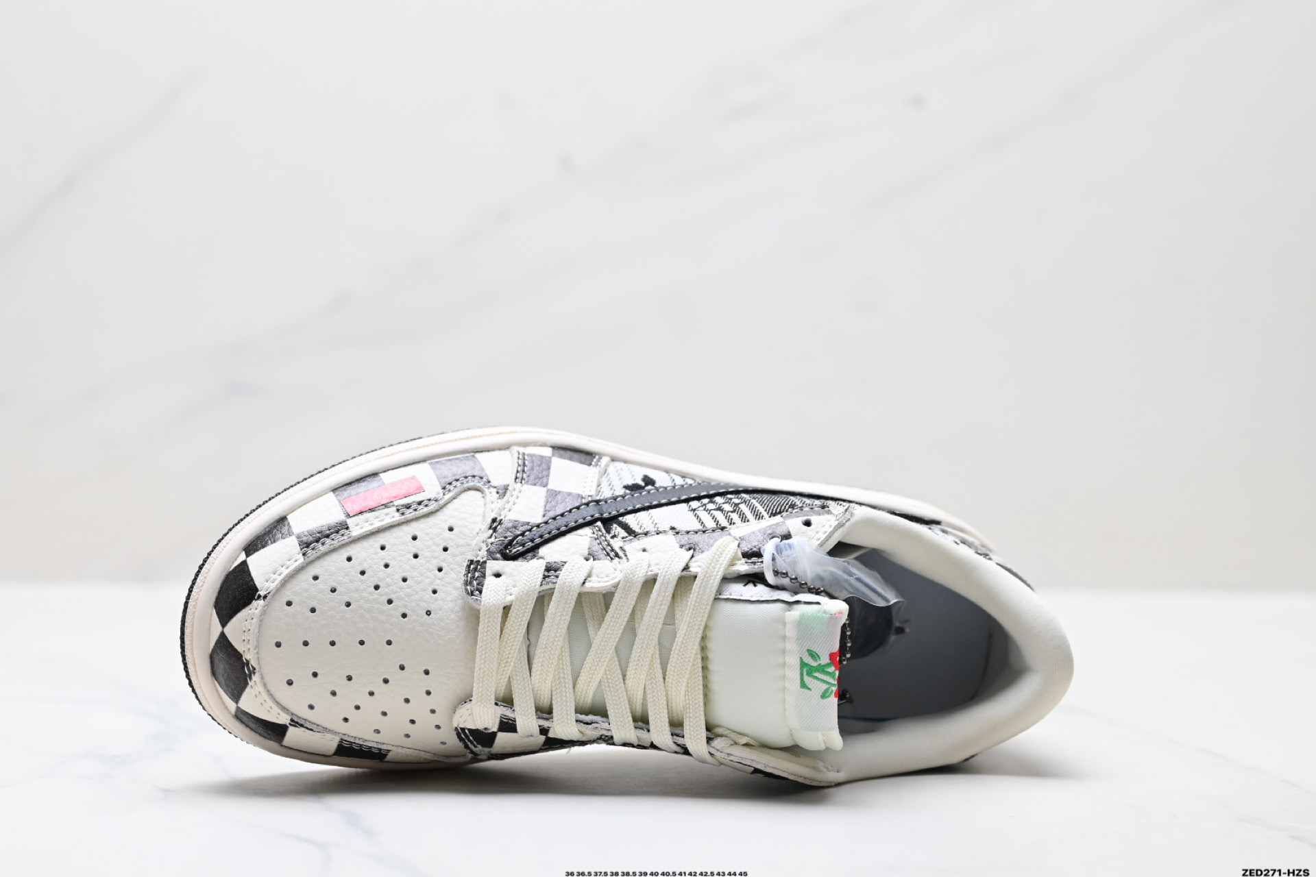 270 Nike Air Jordan 1 x Travis Scott AJ1倒勾 乔一倒钩 ‘DIY’定制 耐克 低帮文化篮球鞋 LD2028-047-Chinese UA Cheap High Quatity Brand Clothes Bags handbags Sneakers wholesale wholesaler seller from China Factory suppliers Fashion Clothing Shoes best Quality Beautiful Price 270 Nike Air Jordan 1 x Travis Scott AJ1倒勾 乔一倒钩 ‘DIY’定制 耐克 低帮文化篮球鞋 LD2028-047