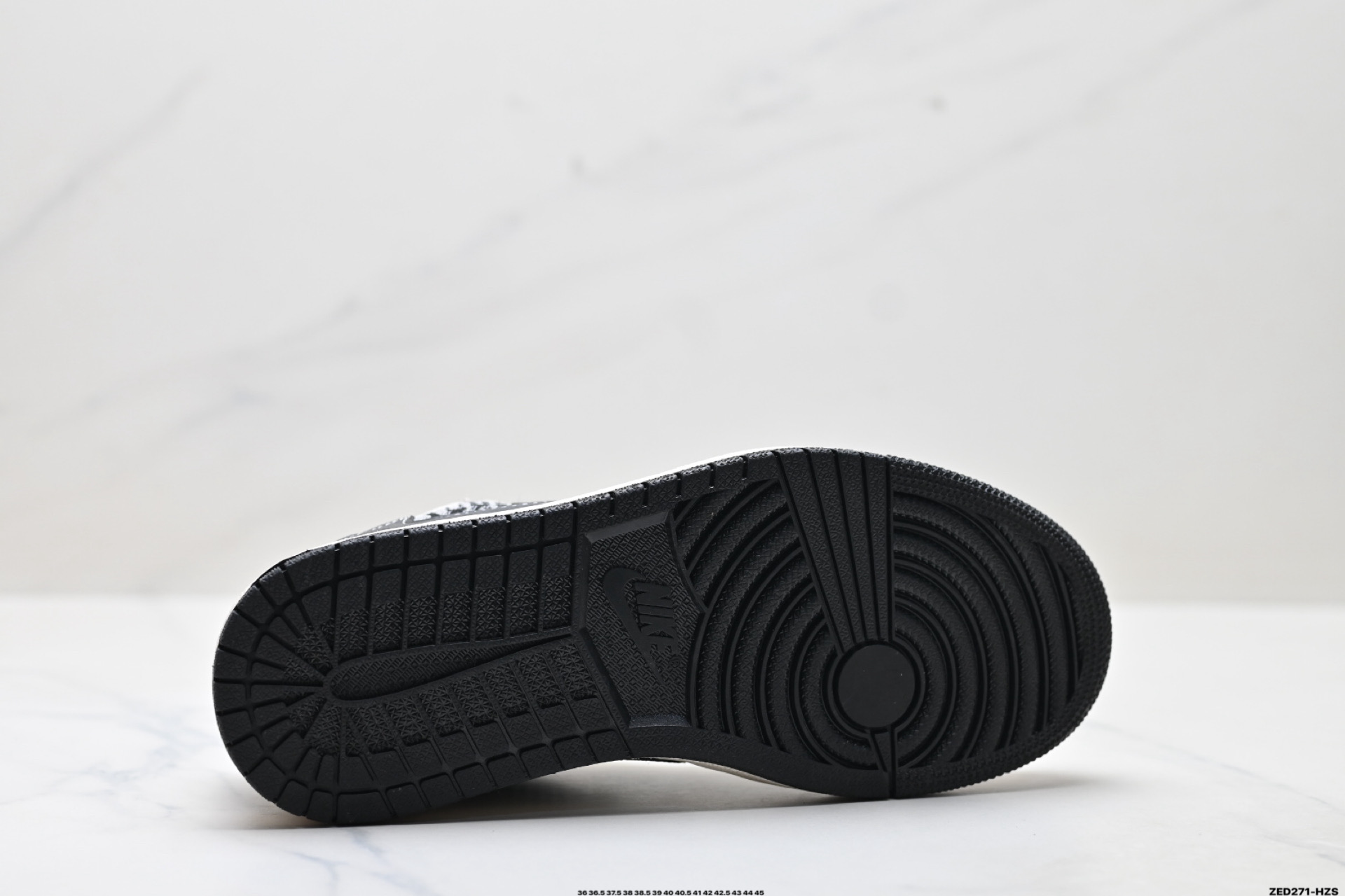 270 Nike Air Jordan 1 x Travis Scott AJ1倒勾 乔一倒钩 ‘DIY’定制 耐克 低帮文化篮球鞋 LD2028-047-Chinese UA Cheap High Quatity Brand Clothes Bags handbags Sneakers wholesale wholesaler seller from China Factory suppliers Fashion Clothing Shoes best Quality Beautiful Price 270 Nike Air Jordan 1 x Travis Scott AJ1倒勾 乔一倒钩 ‘DIY’定制 耐克 低帮文化篮球鞋 LD2028-047