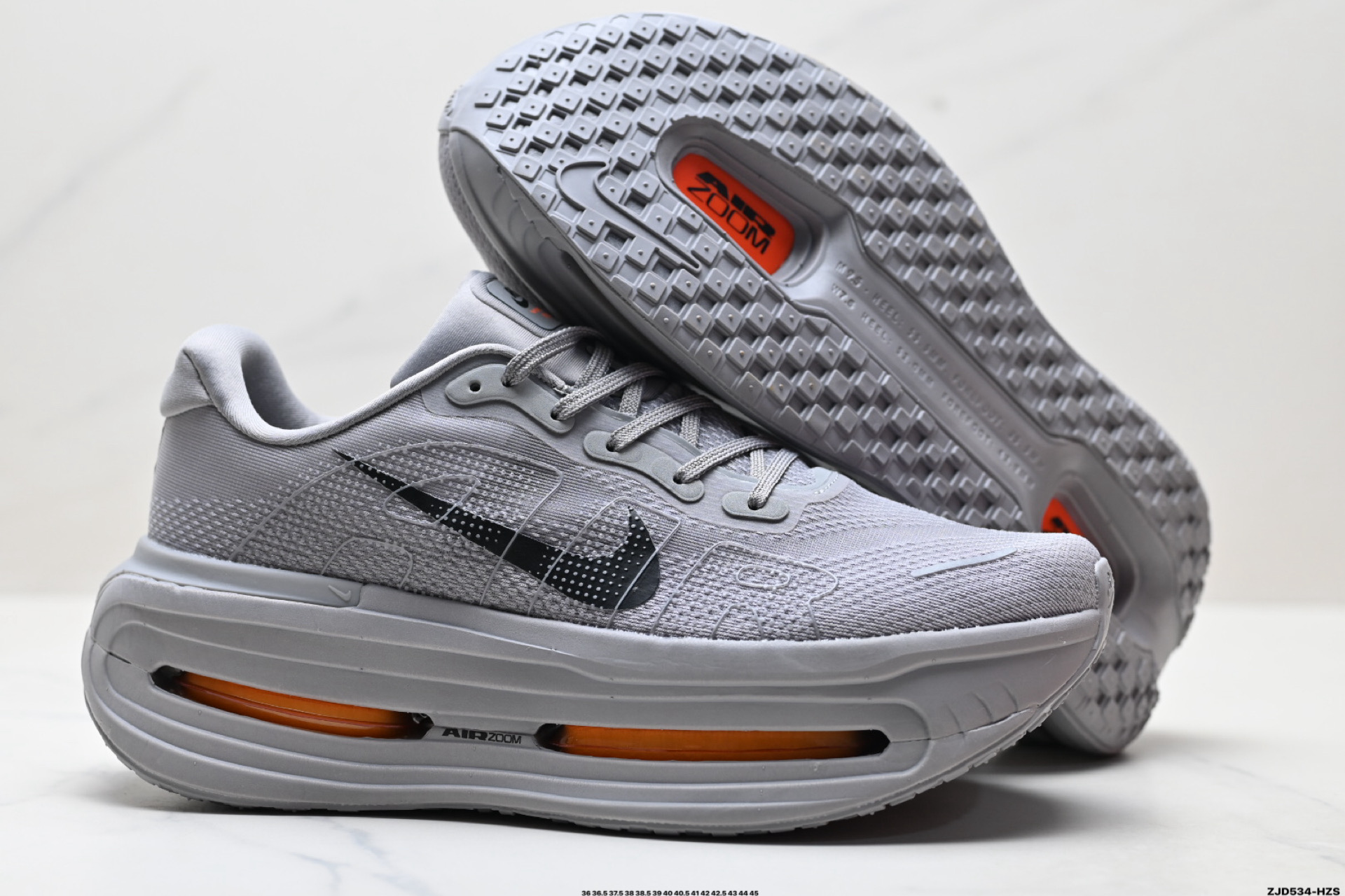 Nike VOMERO PREMIUM 耐克 舒适减震防滑 低帮跑步鞋 HQ2050-755