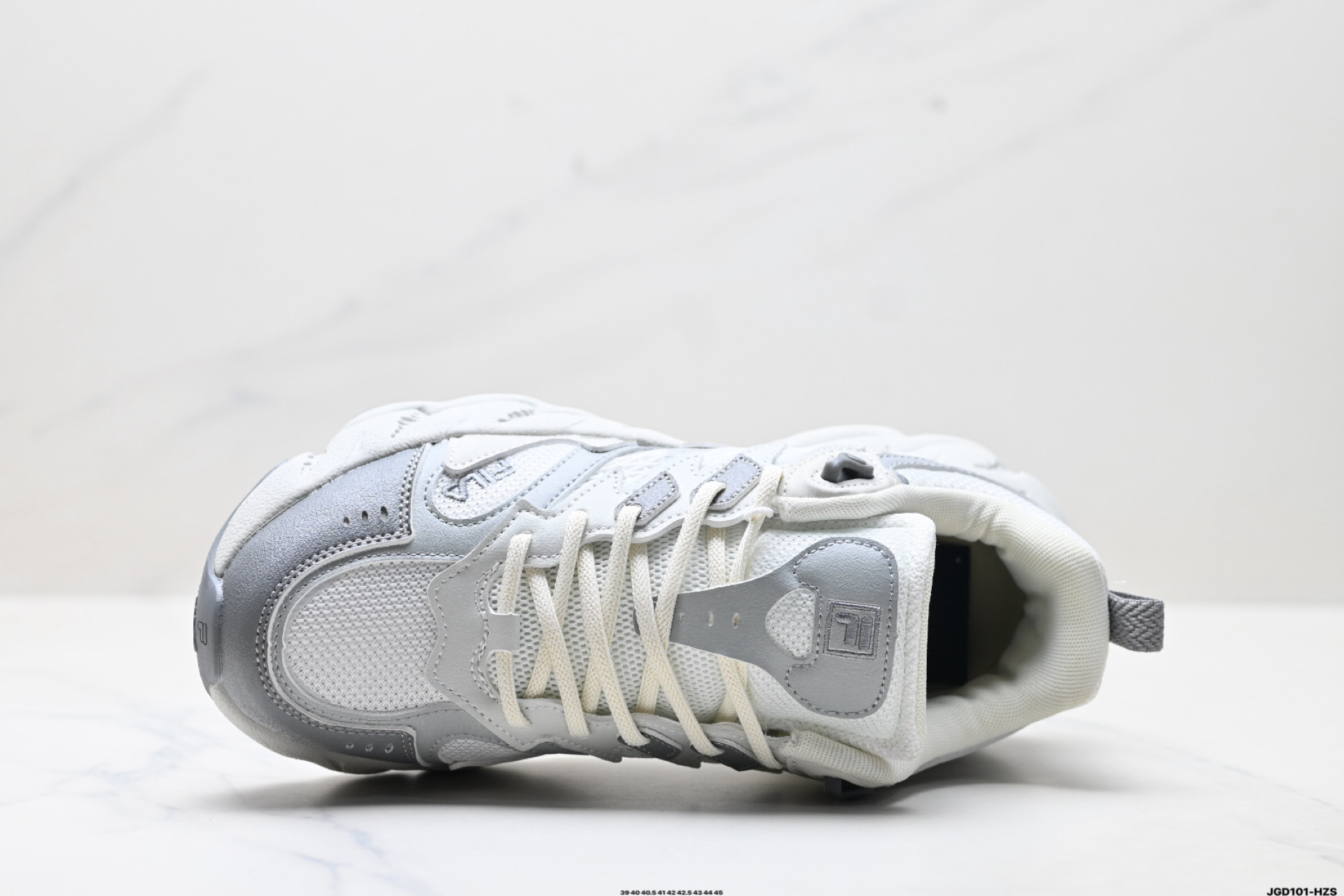 Zapatillas Urbanas Fila Fern 2: Comodidad y Estilo en Cada Paso 3 i1753631424180 1779 0 1