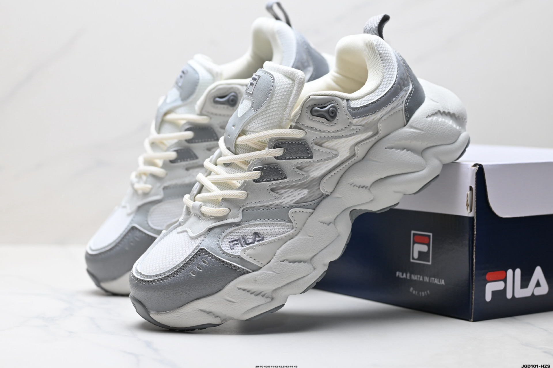 Zapatillas Urbanas Fila Fern 2: Comodidad y Estilo en Cada Paso 9 i1753631424180 8846 0 7