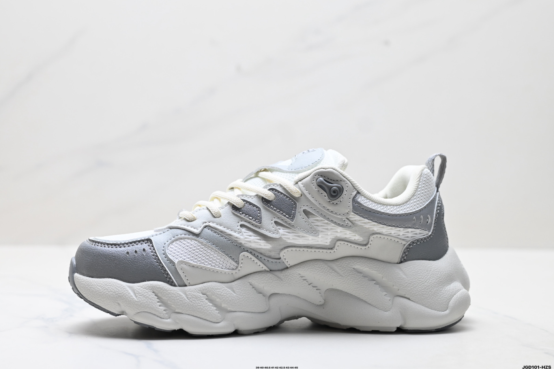 Zapatillas Urbanas Fila Fern 2: Comodidad y Estilo en Cada Paso 4 i1753631424181 7167 0 2