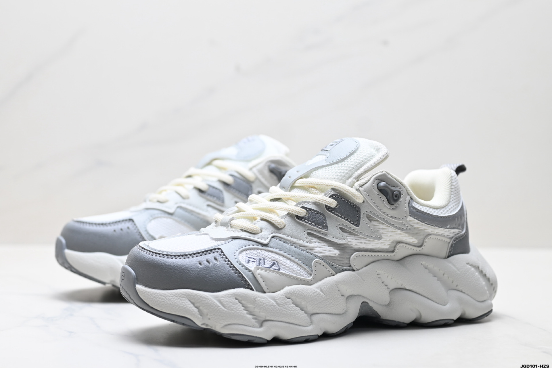 Zapatillas Urbanas Fila Fern 2: Comodidad y Estilo en Cada Paso 5 i1753631424696 9910 0 3