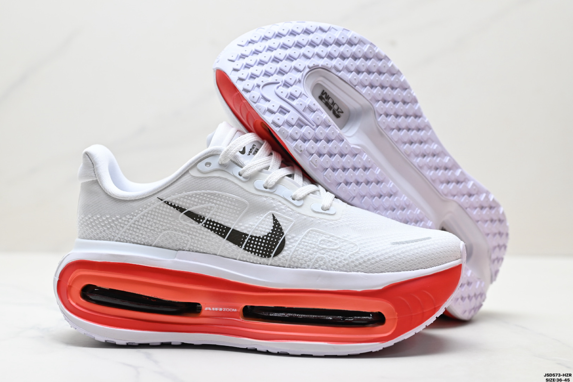 Nike VOMERO PREMIUM 耐克 舒适减震防滑 低帮跑步鞋  FN8453-028