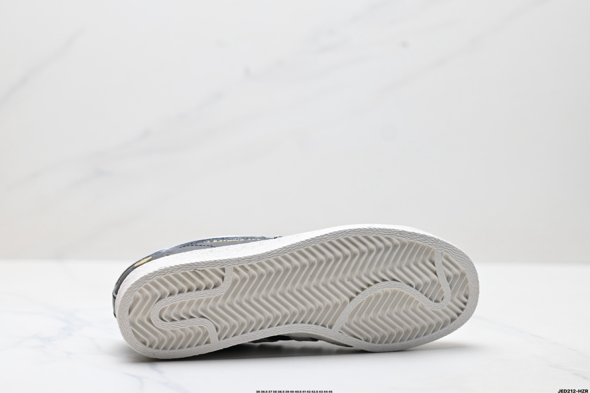 Bape x AdidOriginals Superstar贝壳头系列 阿迪达斯 三叶草低帮经典百搭休闲运动板鞋 JQ3666